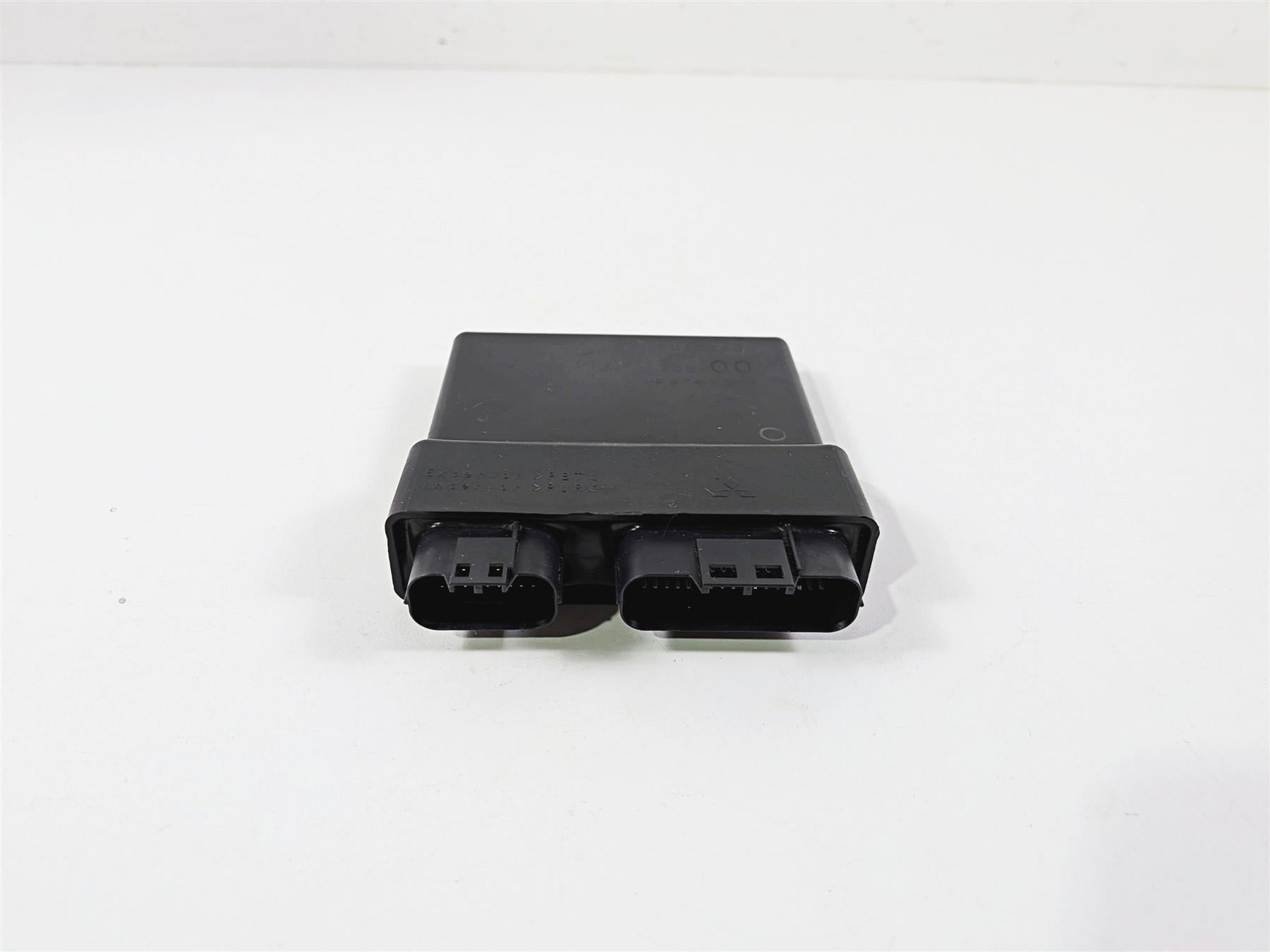2012 Yamaha XV1900 Raider S Ecm Ecu Cdi Engine Control Module 30B-8591A-00-00 {{ shop.shopifyCountryName }} - Mototech271