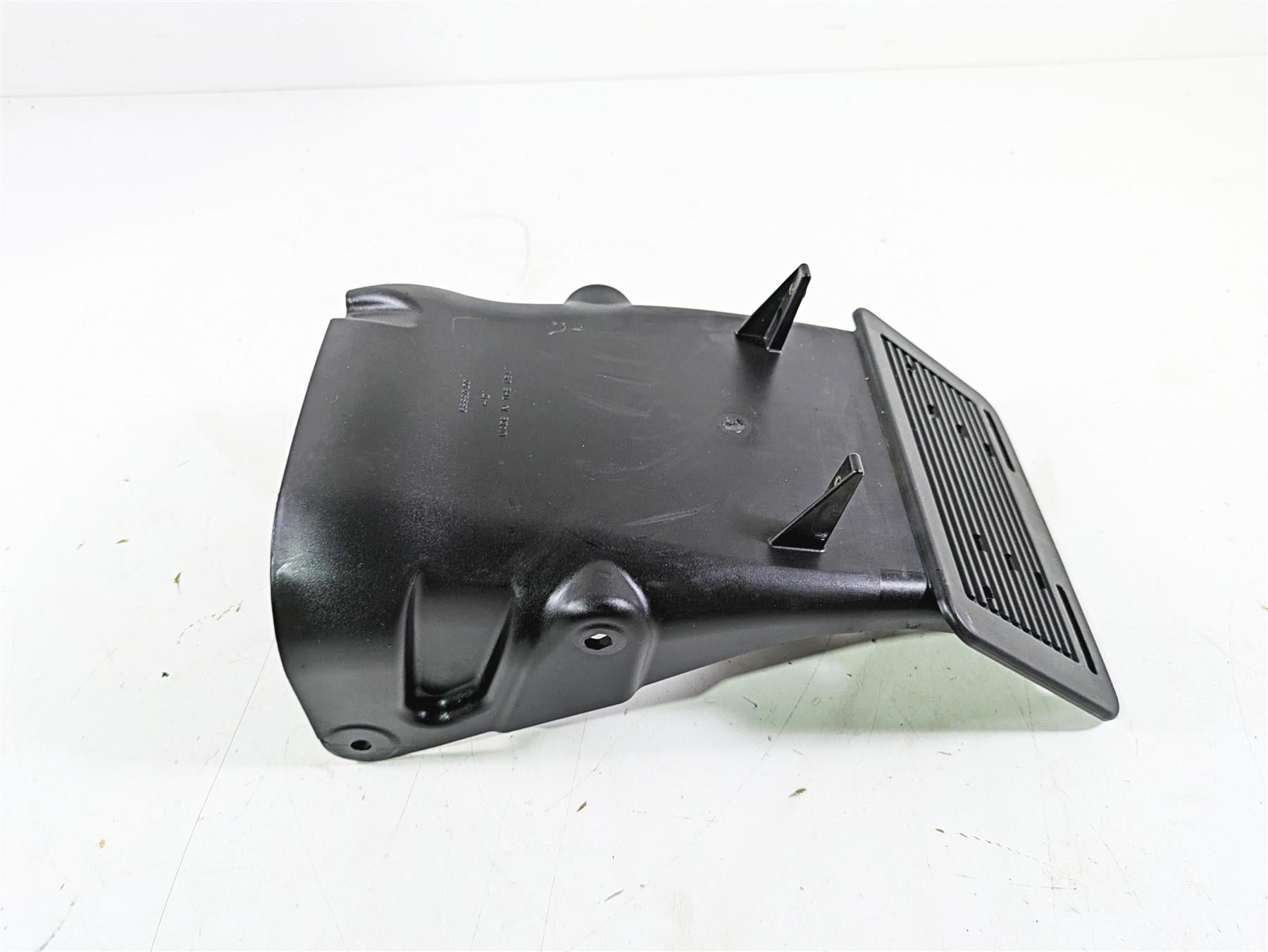 2003 Harley Softail FXSTDI Deuce 100th Rear License Plate Holder 68890-00 {{ shop.shopifyCountryName }} - Mototech271