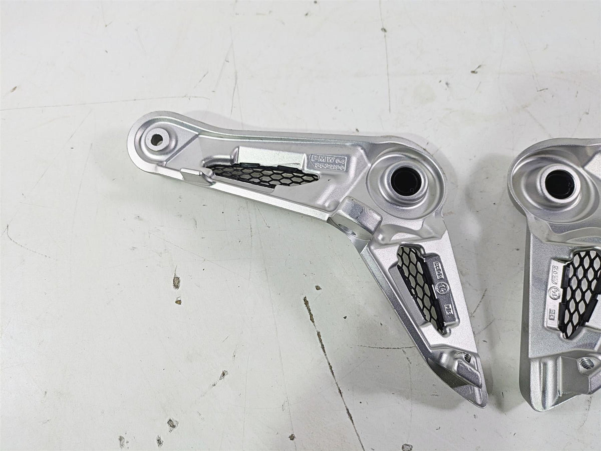 2015 BMW R nineT K21 Left Right Rider Seat Support Set 46638531189 46638531190 {{ shop.shopifyCountryName }} - Mototech271