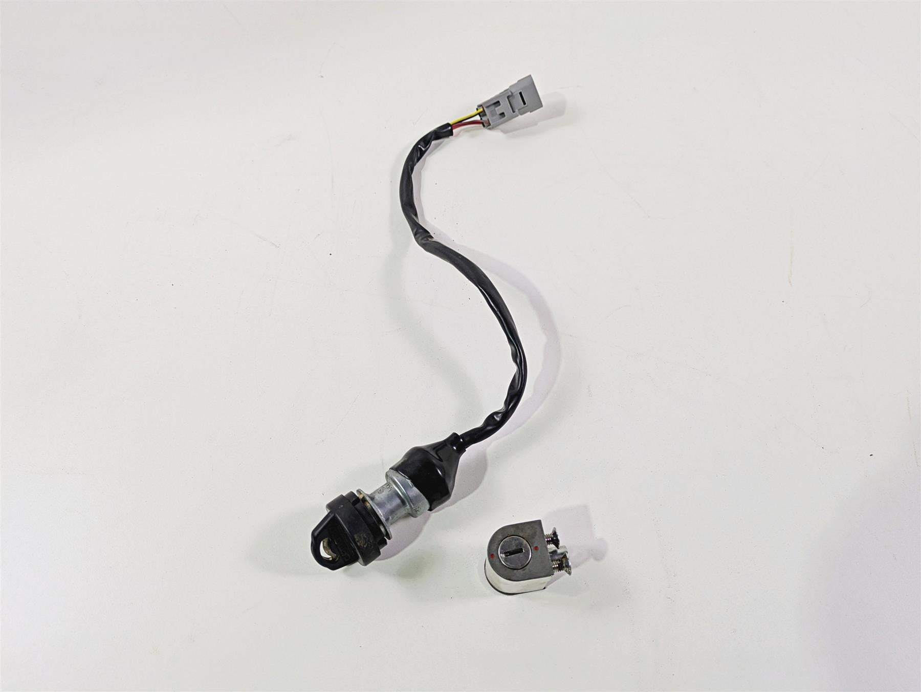 2021 CFMoto Zforce 950 Sport Ignition Switch Key Set 5BY0-011000 {{ shop.shopifyCountryName }} - Mototech271