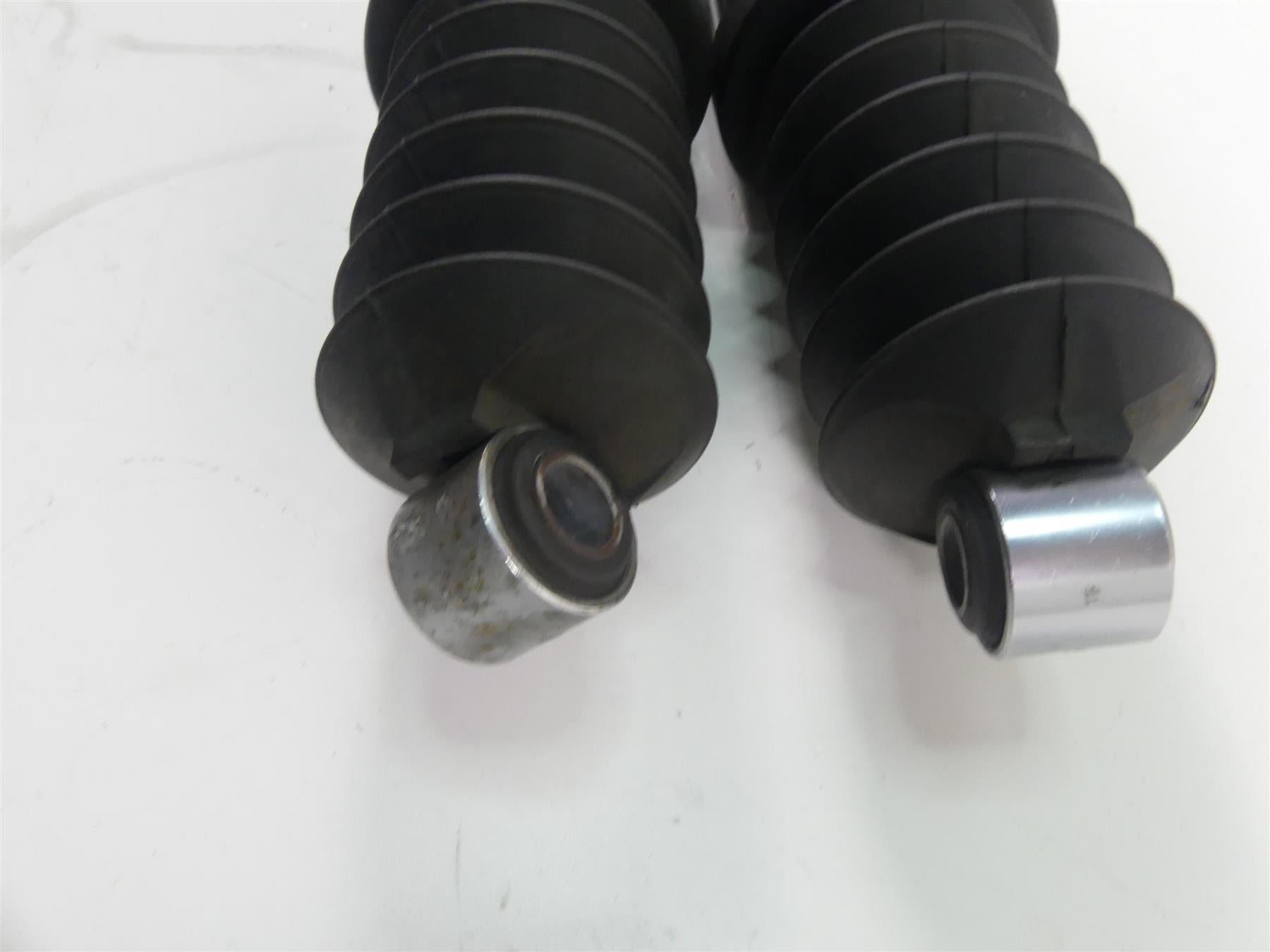 2011 Harley Touring FLTRU Road Glide Rear Air Shock Set 13" - Read 54565-09 {{ shop.shopifyCountryName }} - Mototech271