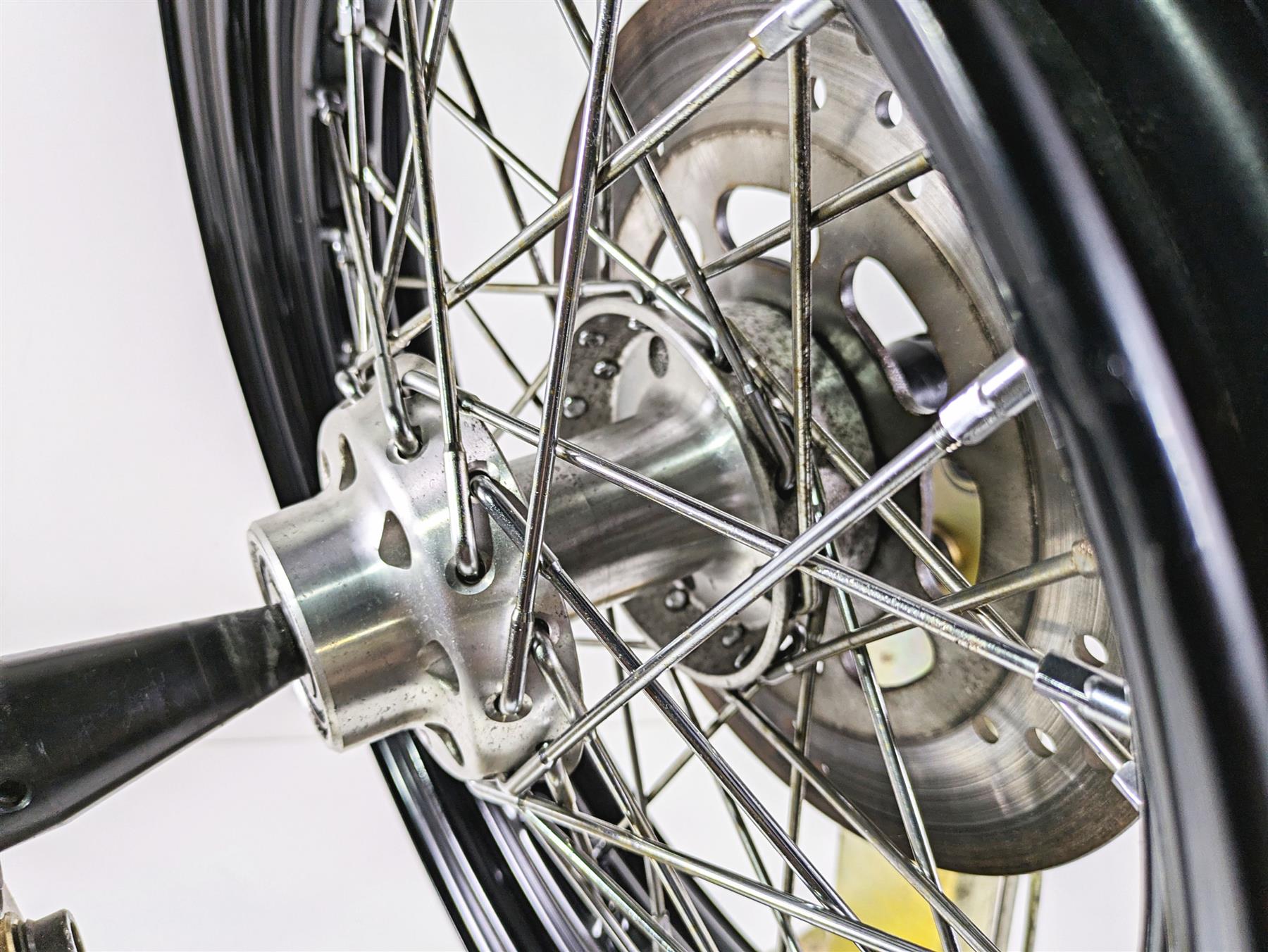 2009 Harley FLSTSB Cross Bones 16x3 Front Wheel Rim - Read 44937-08 {{ shop.shopifyCountryName }} - Mototech271