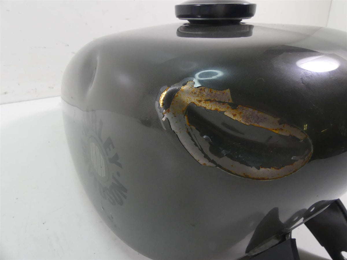 2019 Harley XL883 N Sportster Iron 3.3 Fuel Gas Petrol Tank -Dent 61000701 {{ shop.shopifyCountryName }} - Mototech271