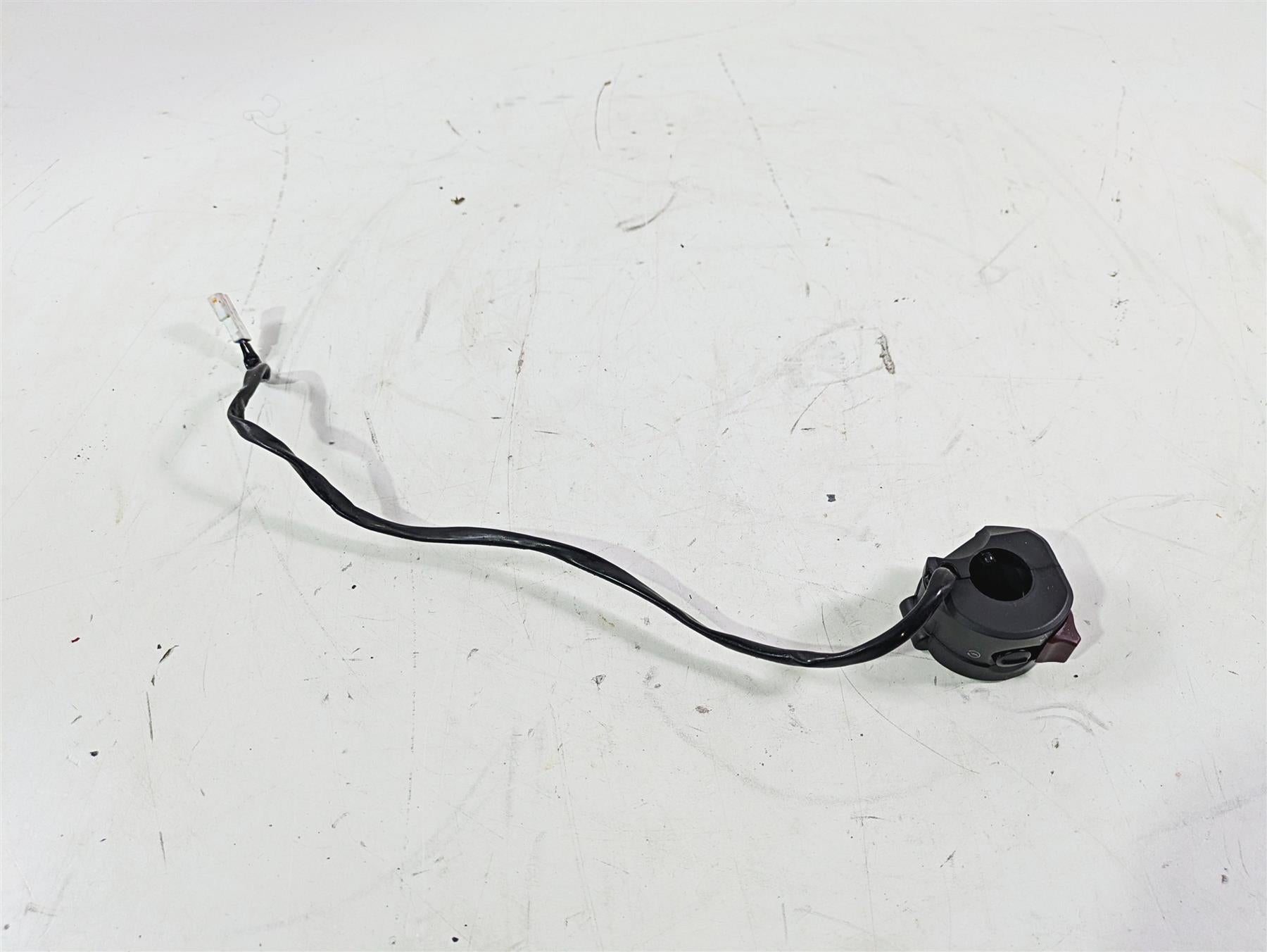 2018 Ducati Hypermotard 939 SP Right Hand Start Control Switch READ 65010122E {{ shop.shopifyCountryName }} - Mototech271