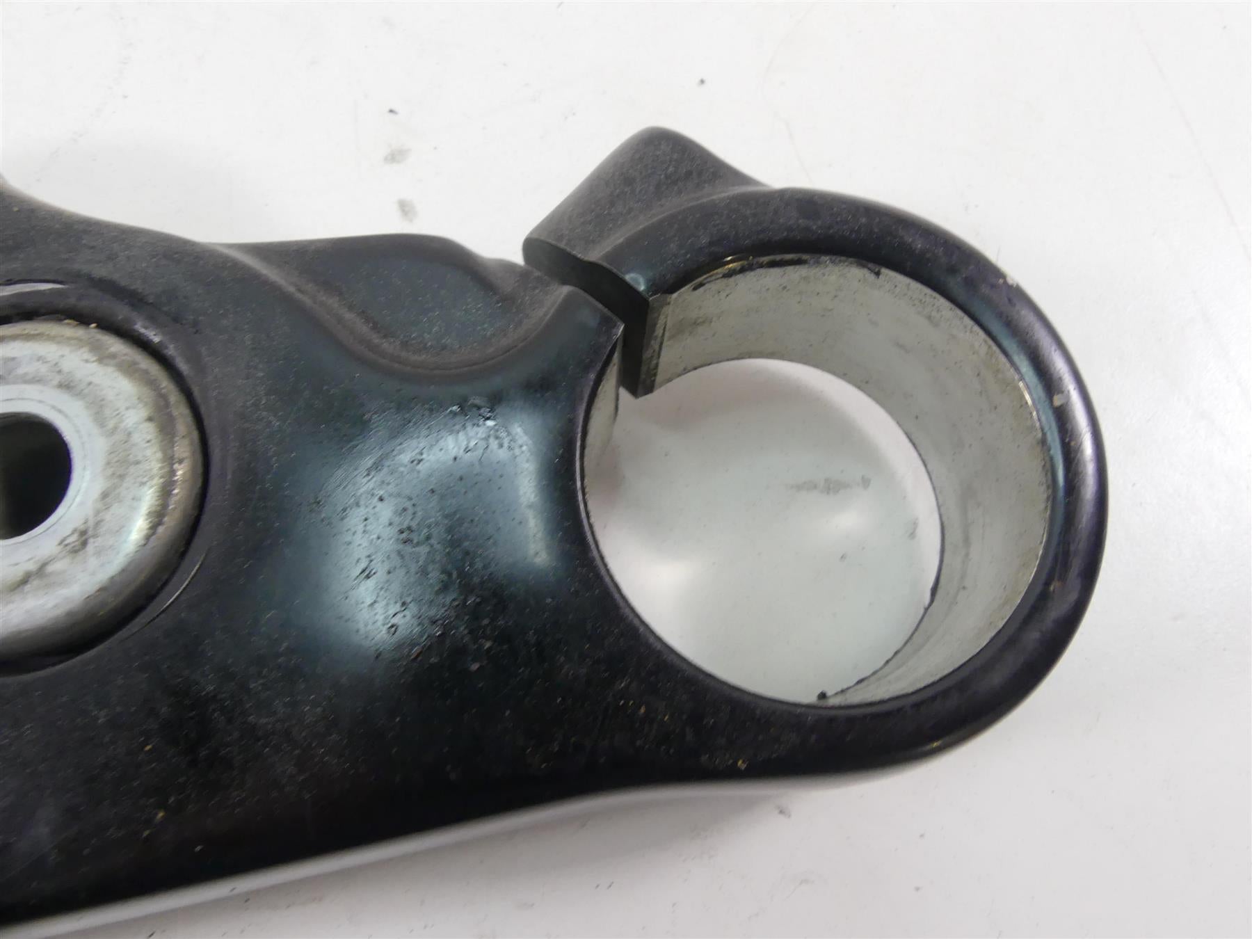 2014 Harley FXDF Dyna Fat Bob Upper Triple Tree Steering Clamp 48640-09 {{ shop.shopifyCountryName }} - Mototech271