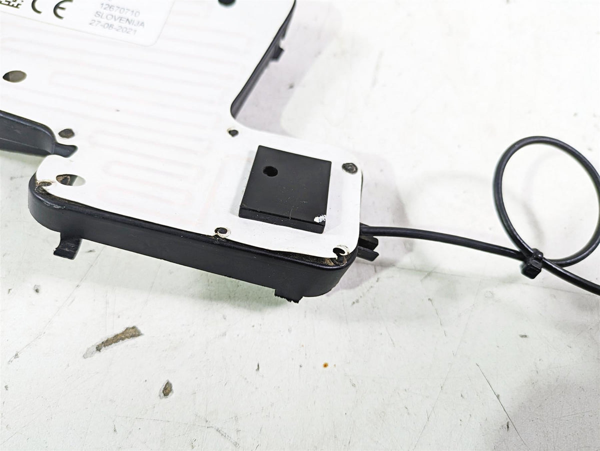 2022 BMW R1250 RT K052 FM Radio Antenna 65218406331 8406331 {{ shop.shopifyCountryName }} - Mototech271