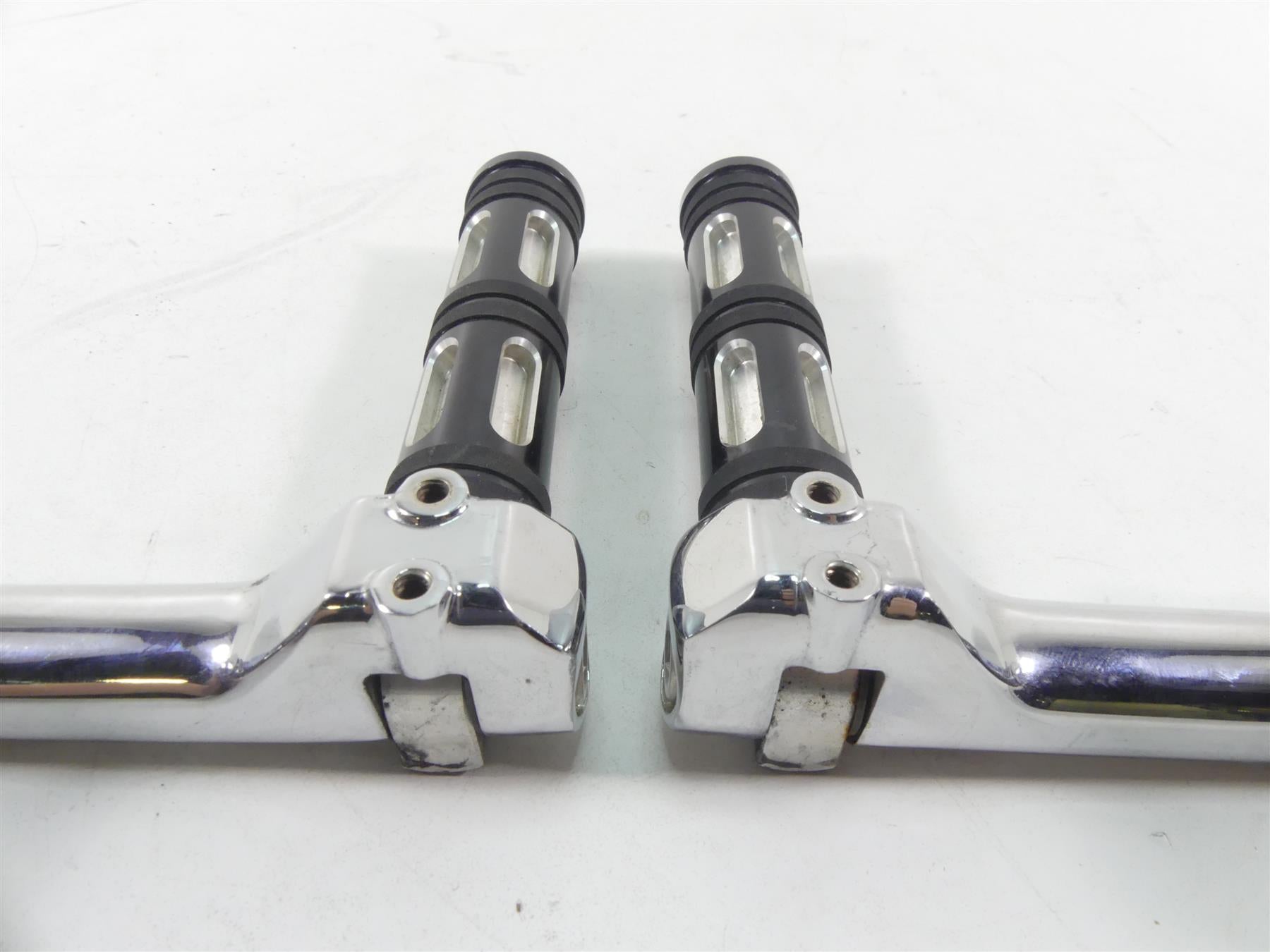 2019 Harley FLHC Softail Heritage Left Right Highway Foot Peg Set 50829-07A {{ shop.shopifyCountryName }} - Mototech271
