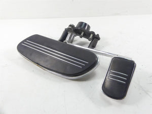 2011 Harley Touring FLTRX Road Glide Front Right Rider Floor Board 50683-04