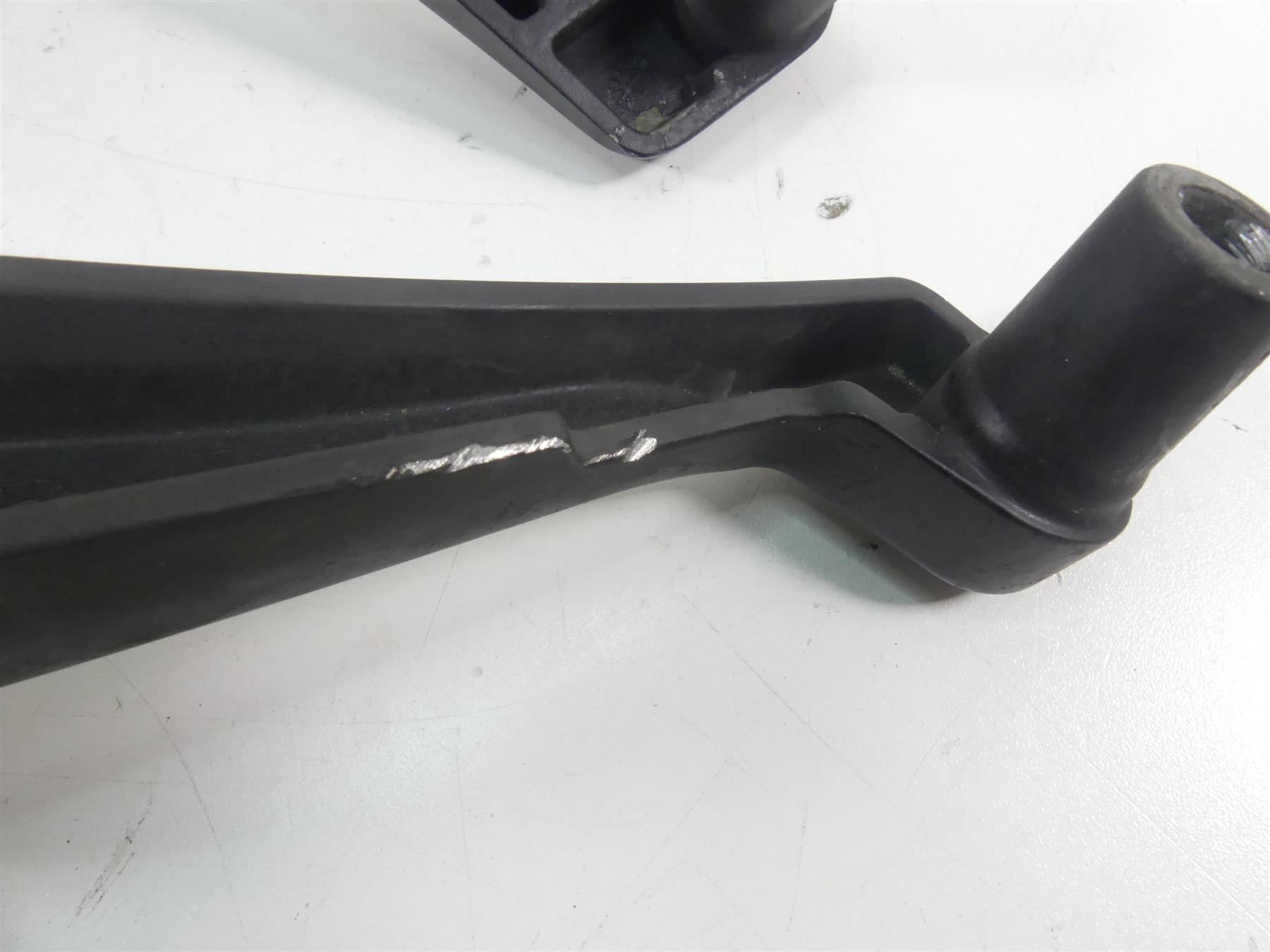 2013 Victory Cross Country Rear Passenger Footpeg Set -Read L 5136384 R 5136385 {{ shop.shopifyCountryName }} - Mototech271