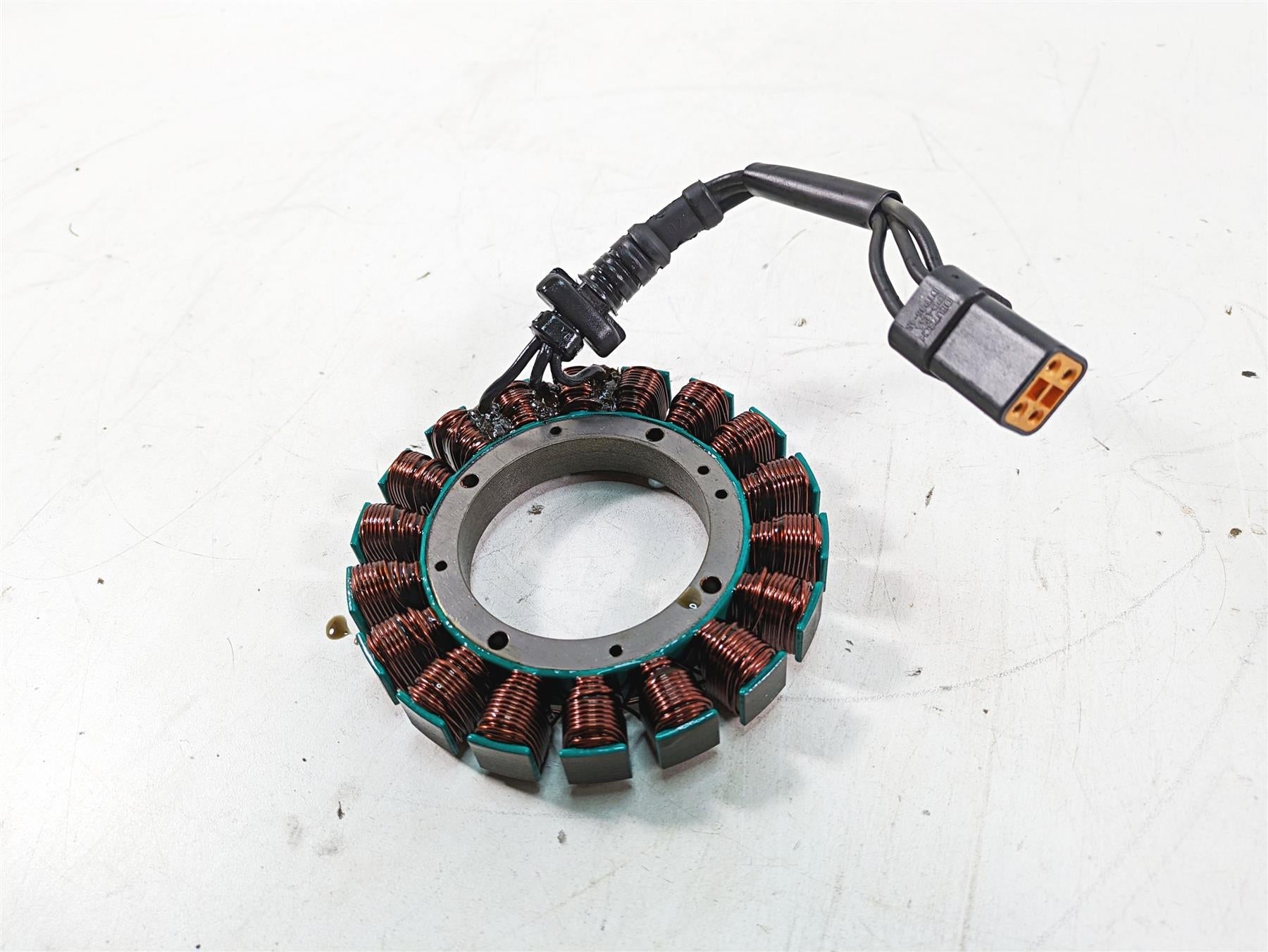 2005 Harley Dyna FXDL Low Rider Stator Alternator Generator 30017-01B {{ shop.shopifyCountryName }} - Mototech271