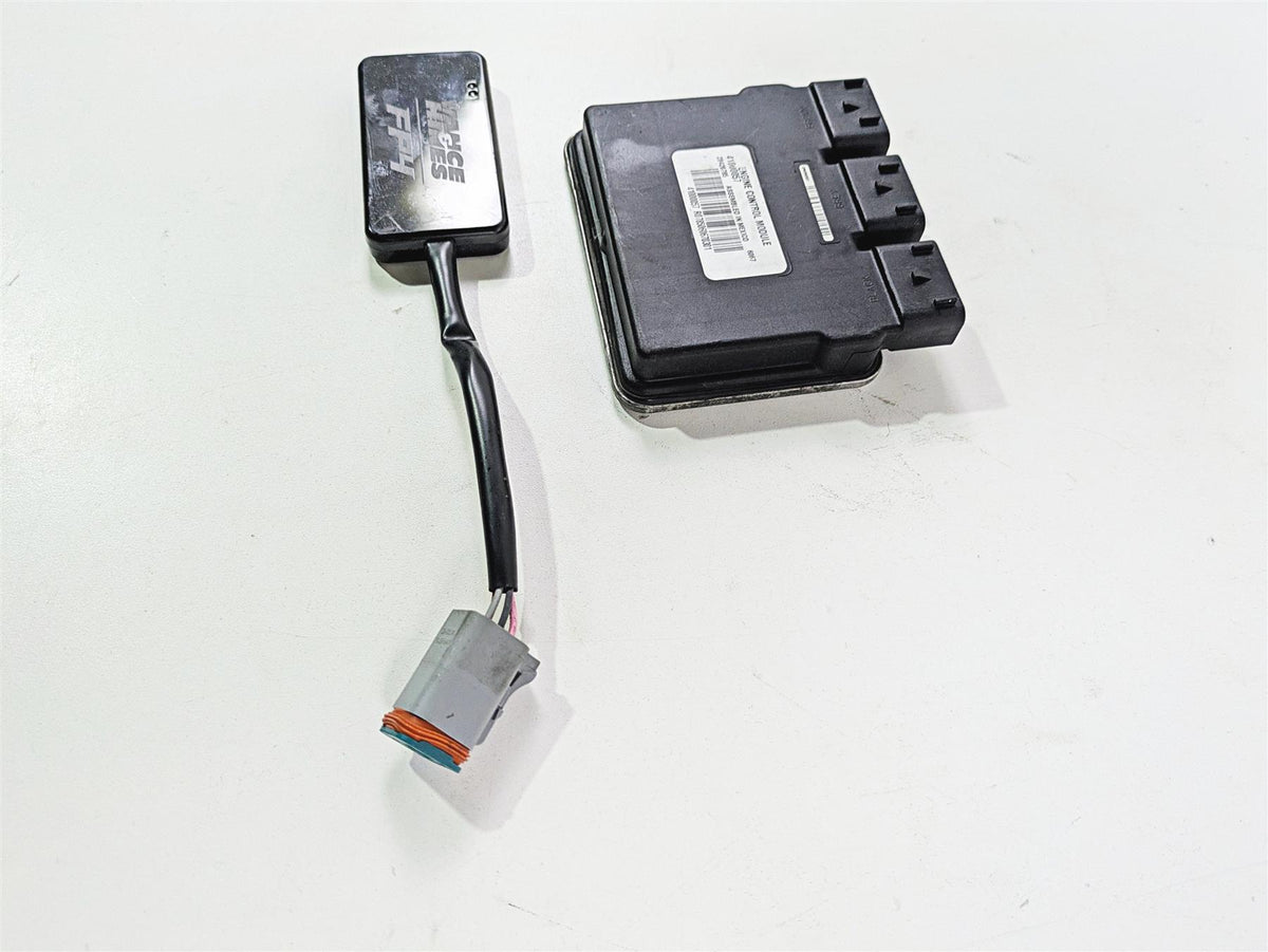 2016 Harley Touring FLHR Road King Cdi Ecm Ecu Engine Control Module & FP4 Vance Hines Fuel Pak 66043 41000057 {{ shop.shopifyCountryName }} - Mototech271