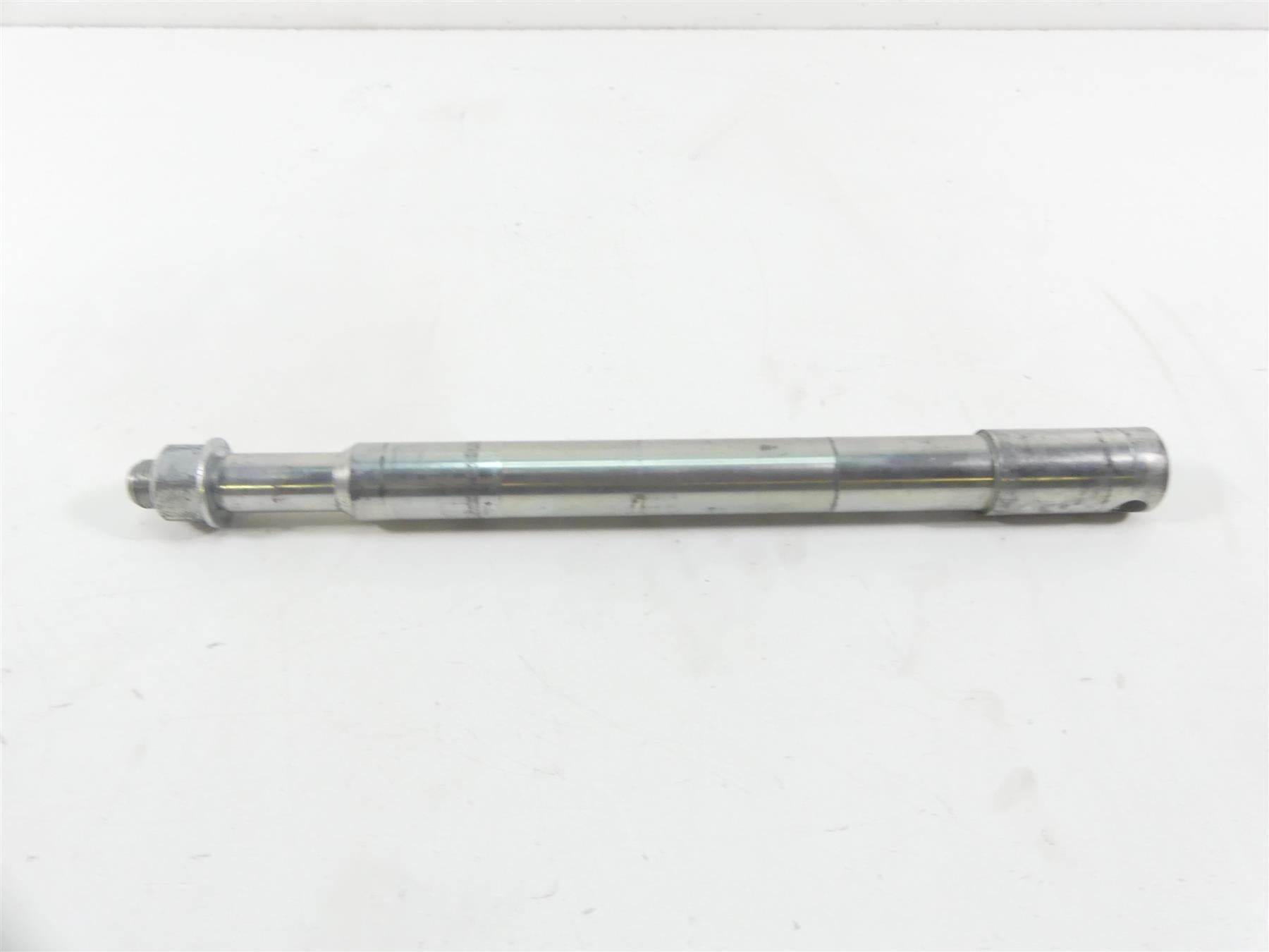 2010 Harley Touring FLHX Street Glide Front 25mm Axle Wheel Spindle 41547-07