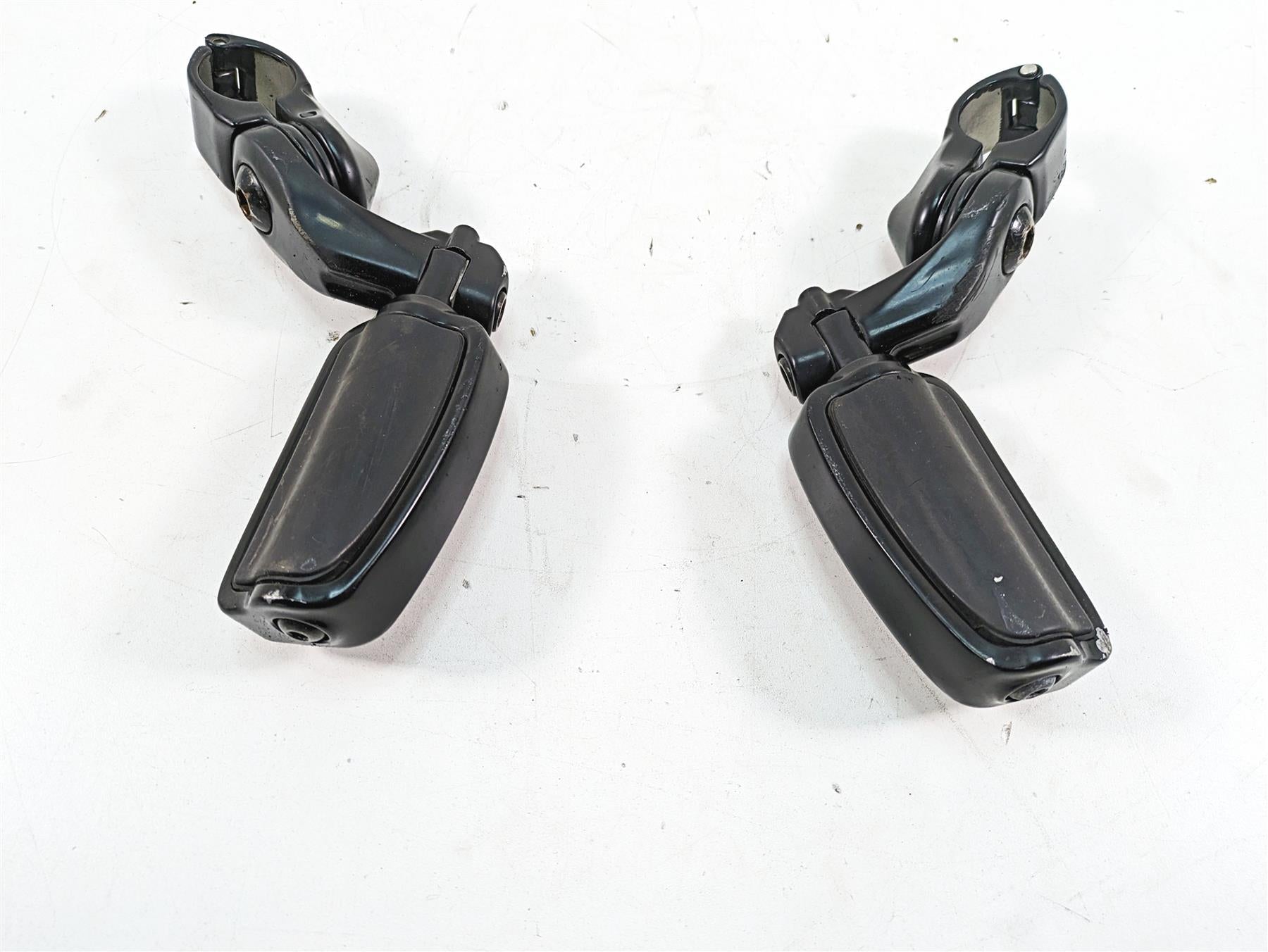 2018 Harley Touring FLHXSE CVO Street Glide Airflow Highway Foot Pegs 50500717 {{ shop.shopifyCountryName }} - Mototech271