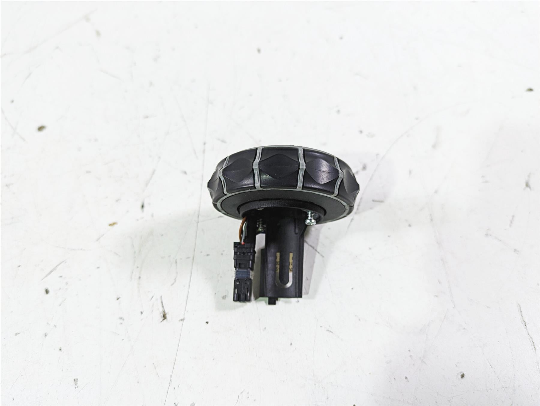 2014 BMW R1200 RT RTW K52 Round Multi Control Switch 7713937 61317727498 {{ shop.shopifyCountryName }} - Mototech271