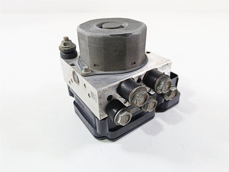 2018 Harley Touring FLHTCU Electra Glide Abs Brake Pump Module 41100046A-Mototech271