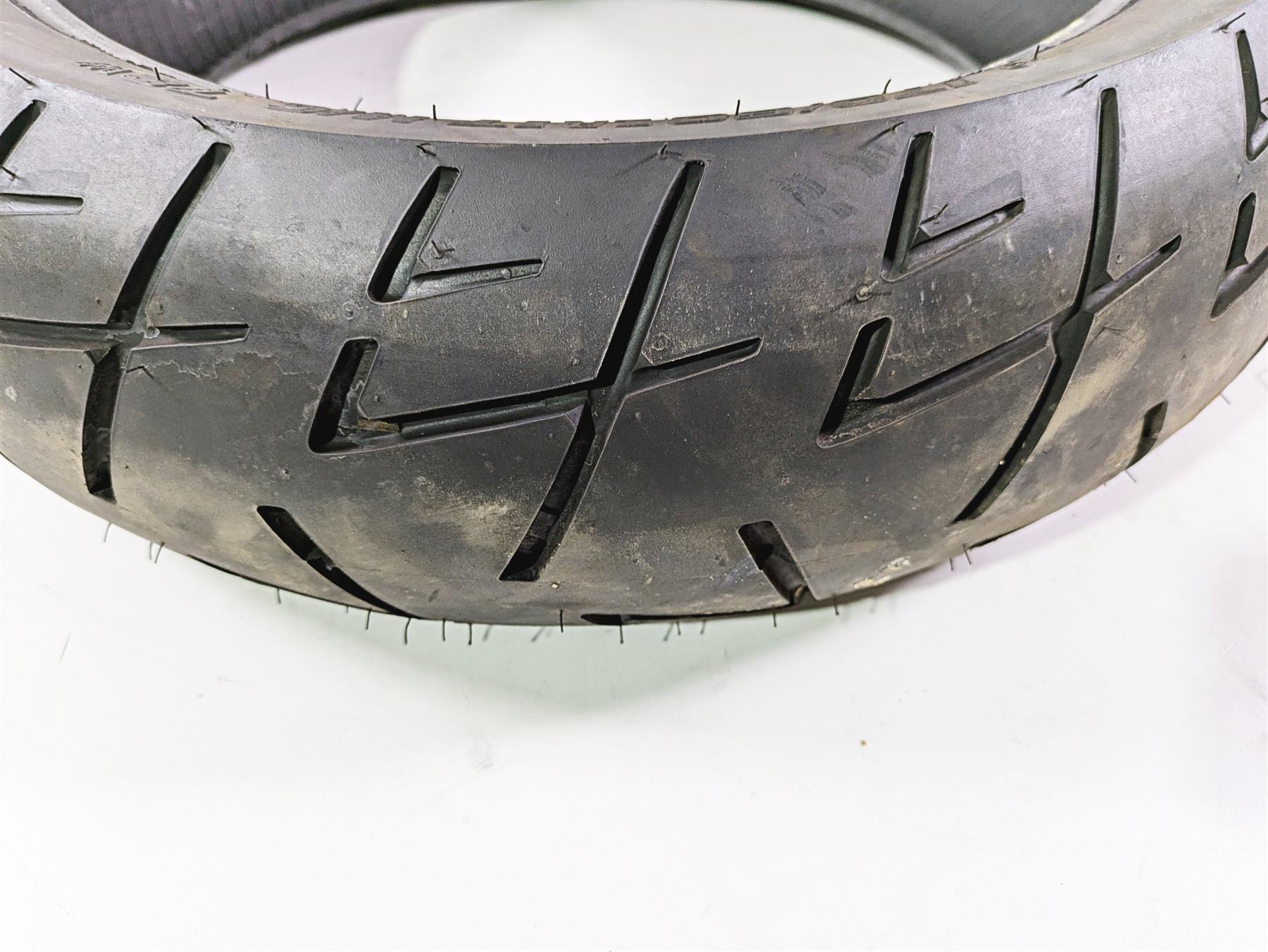 Used Motorcycle Rear Tire Shinko 009 Raven Radial 170/60ZR17 87-4046 {{ shop.shopifyCountryName }} - Mototech271