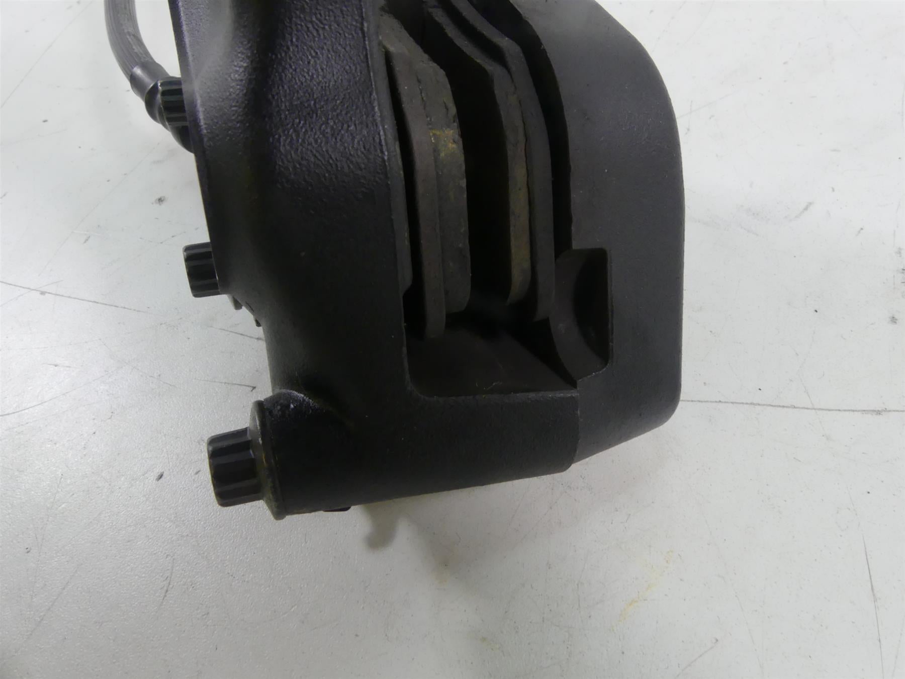 2005 Harley FXDWGI Dyna Wide Glide Rear Brake Caliper + Line 44017-00D {{ shop.shopifyCountryName }} - Mototech271