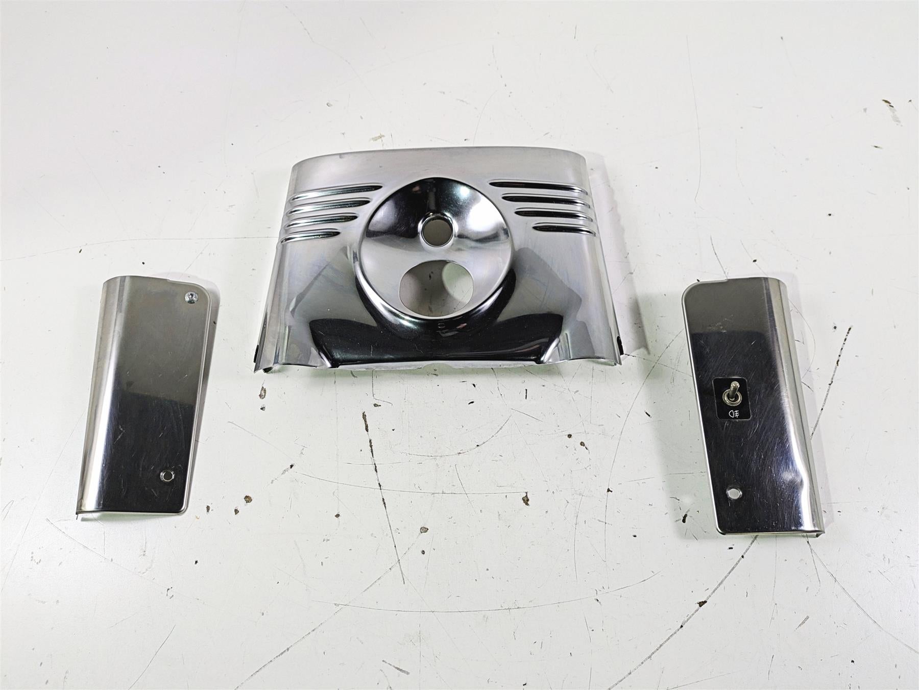 2016 Harley FLSTC Softail Heritage Headlight & Fork Tube Covers Set 67830-09 {{ shop.shopifyCountryName }} - Mototech271