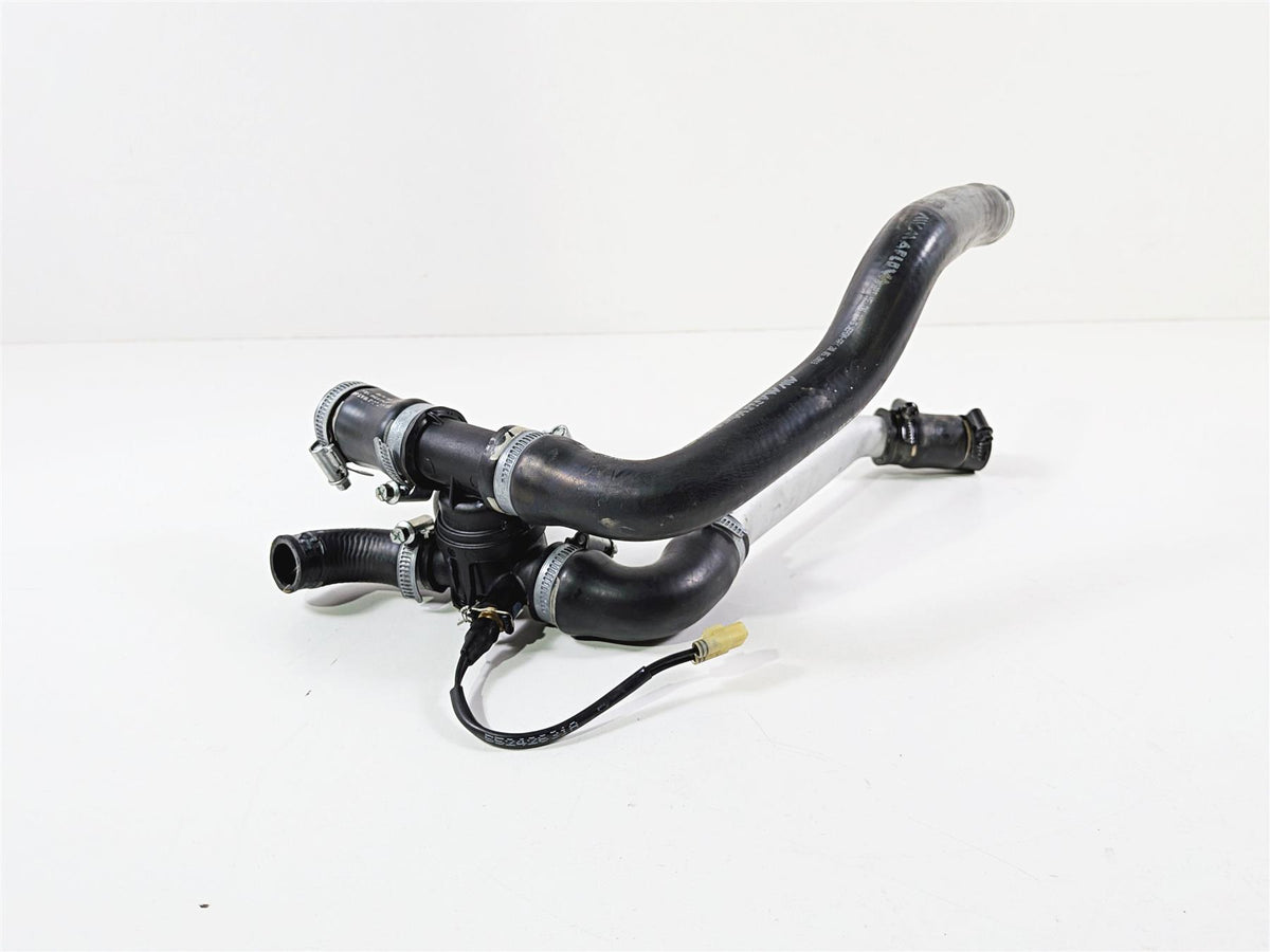 2019 Ducati Panigale V4S V4 S Corse Radiator Hoses & Thermostat 55320161A {{ shop.shopifyCountryName }} - Mototech271