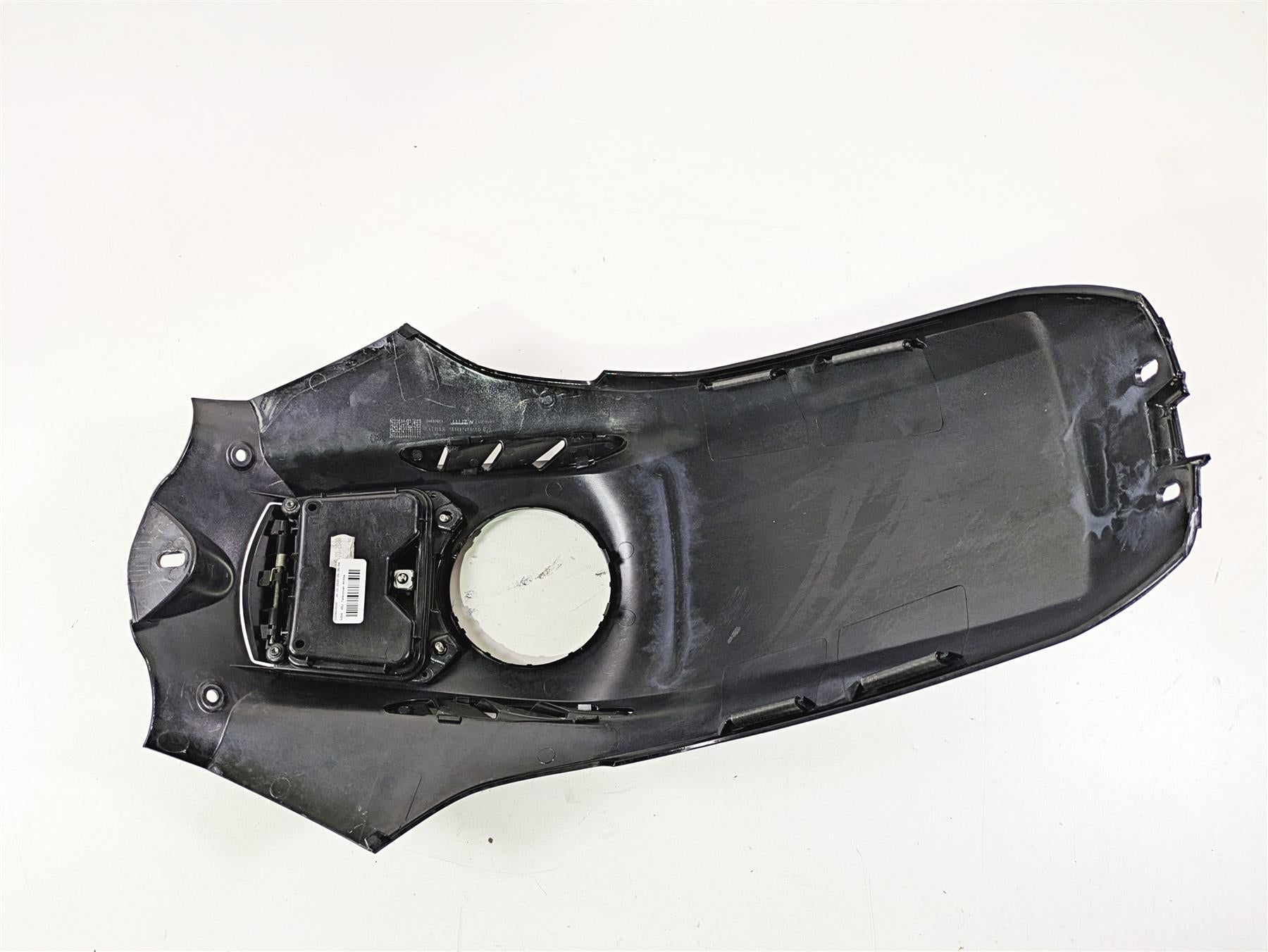 2021 BMW R1250GS K51 Adv Upper Center Tank Fairing Cover 46638536936 46638532243 {{ shop.shopifyCountryName }} - Mototech271