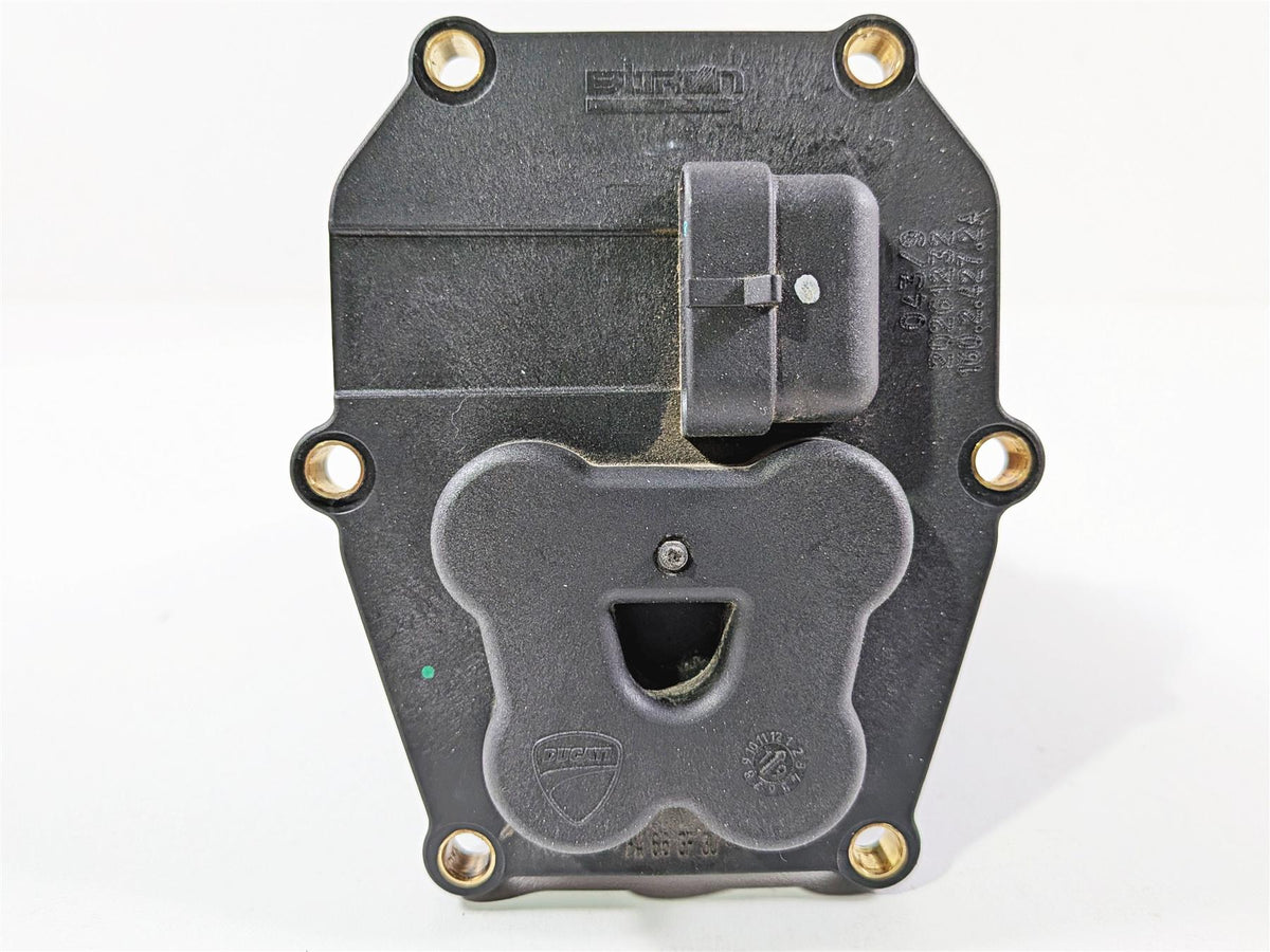 2019 Ducati 959 Panigale Fuel Gas Petrol Pump - Tested - Read 16024272A {{ shop.shopifyCountryName }} - Mototech271