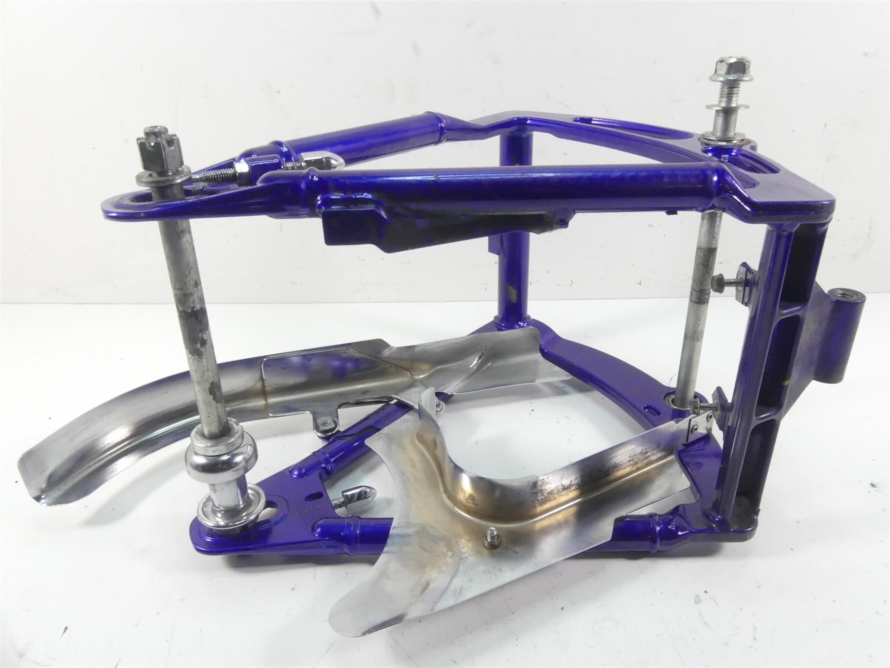 2004 Harley Softail FXSTD SE CVO Deuce Rear Blue Swing Arm Swing Arm 47580-04 {{ shop.shopifyCountryName }} - Mototech271