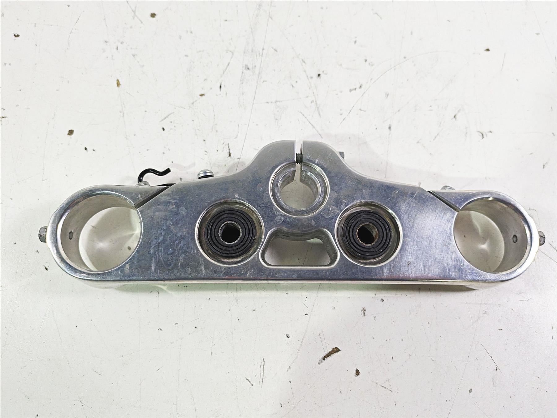2021 Harley Softail FLSL Slim Upper Triple Tree Steering Clamp 45900144 {{ shop.shopifyCountryName }} - Mototech271