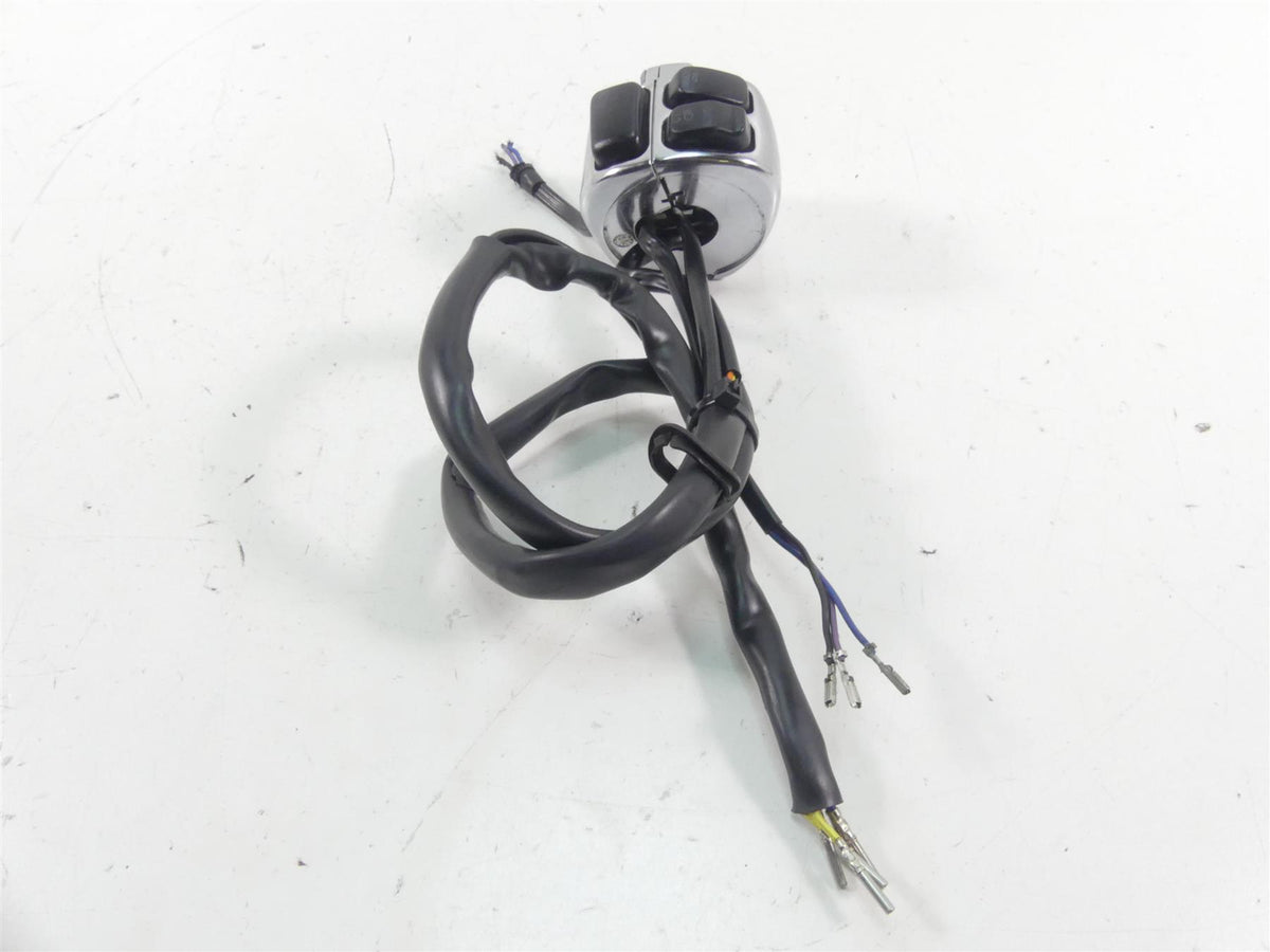 2004 Harley Softail FXSTD SE CVO Deuce Left Hand Control Switch 71682-06A {{ shop.shopifyCountryName }} - Mototech271