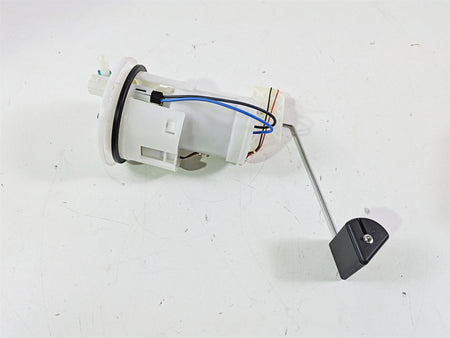 2025 Honda CBR600RR Fuel Gas Petrol Pump 16700-MFJ-D03 {{ shop.shopifyCountryName }} - Mototech271