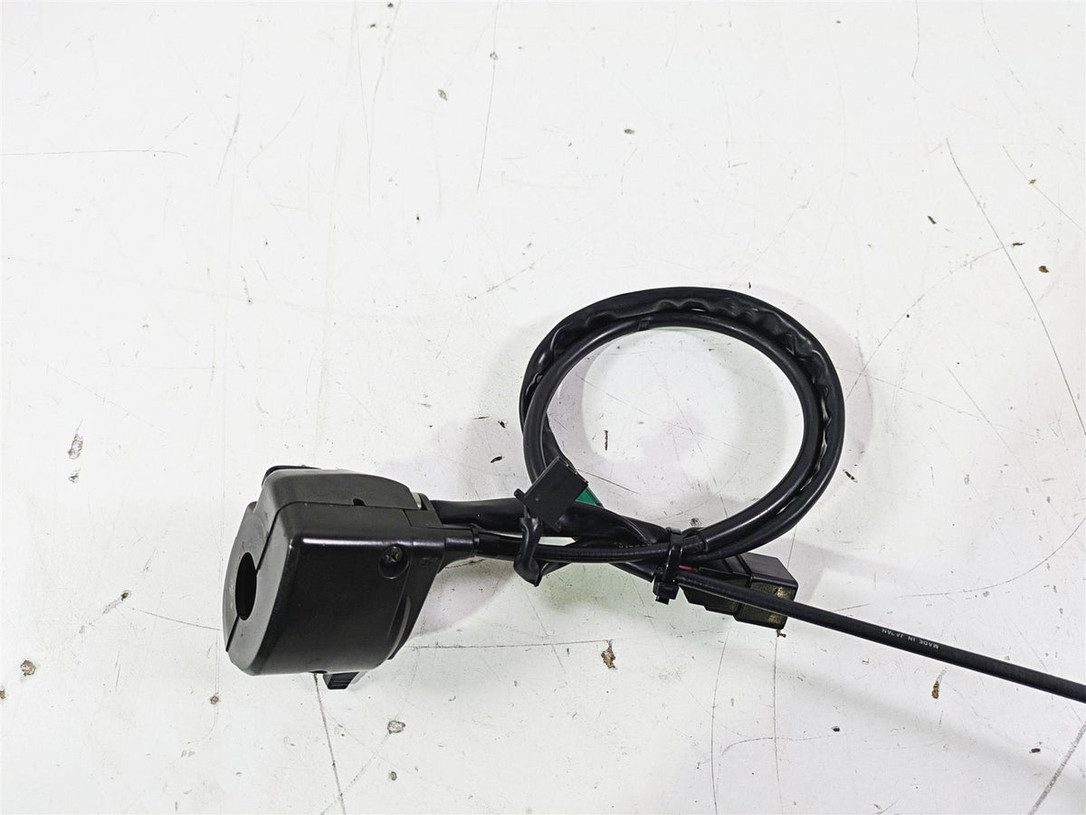 2005 Kawasaki ZX12R Ninja Left Hand Turn Signal Control Switch 46091-0031 {{ shop.shopifyCountryName }} - Mototech271