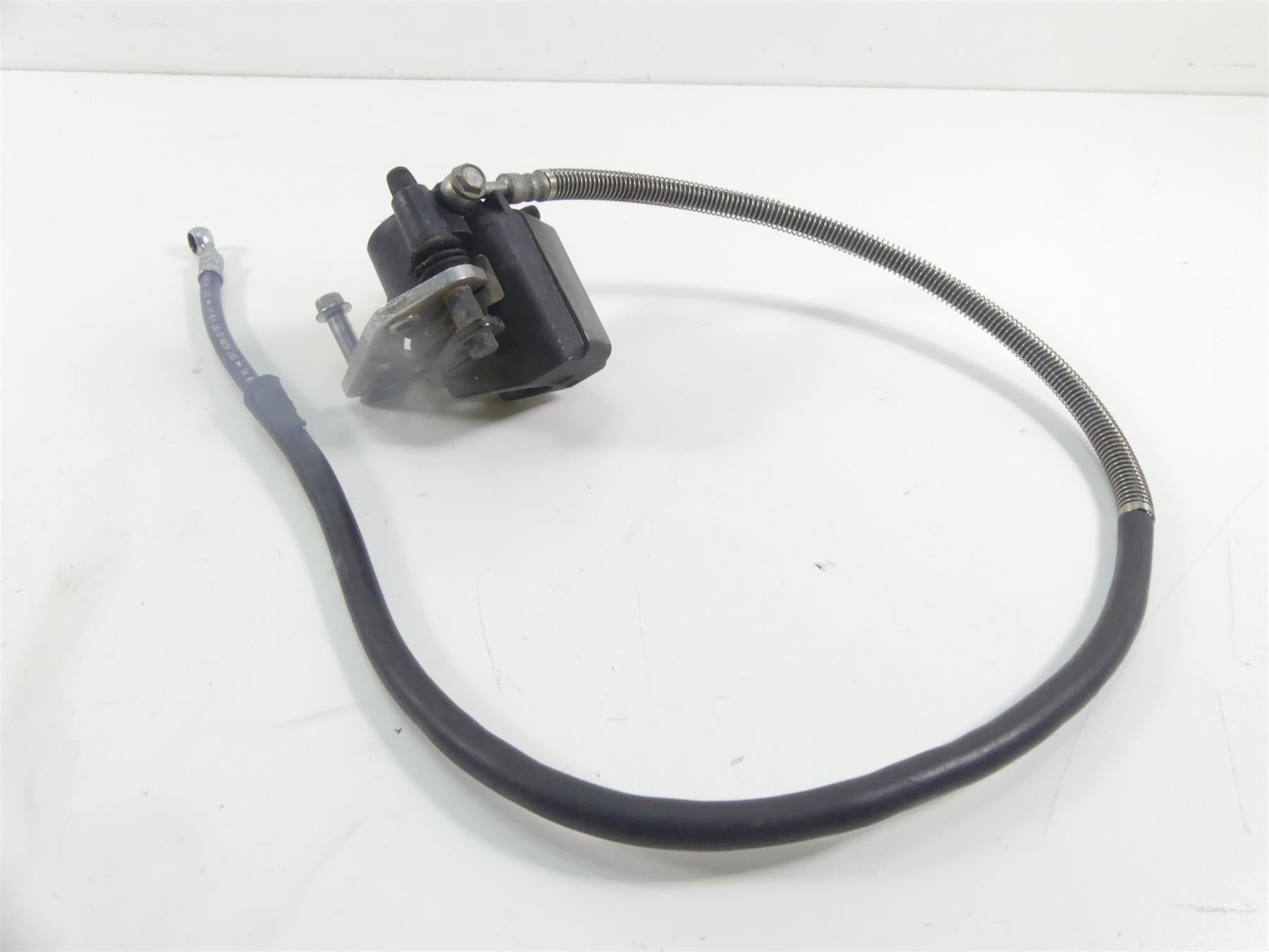 1998 Kawasaki VN800 Vulcan Front Brake Caliper Bracket & Line 43041-1487-GN {{ shop.shopifyCountryName }} - Mototech271