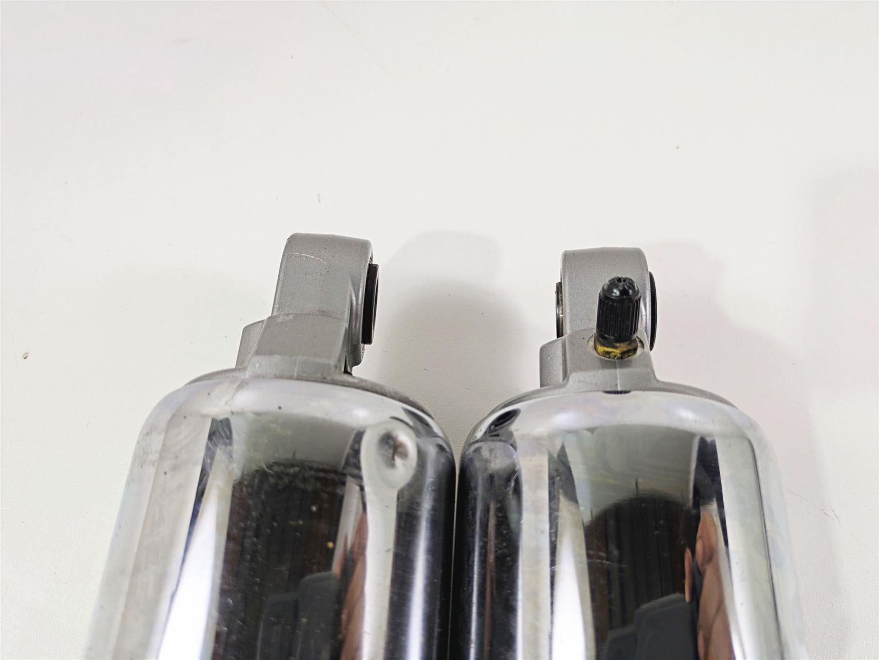 2008 Kawasaki VN1600 Vulcan Nomad Rear Suspension Shock Damper 45014-0108 {{ shop.shopifyCountryName }} - Mototech271