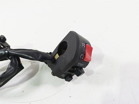 2005 Kawasaki ZX1000 ZX10R Ninja Right Start Stop Control Switch 46091-0114 {{ shop.shopifyCountryName }} - Mototech271