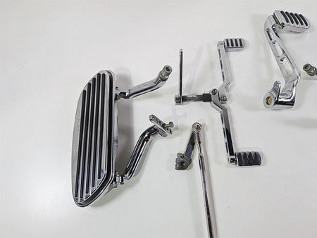 2006 Harley Touring FLHTCU SE CVO Electra Glide Left Floorboard Set 51055-04-Mototech271