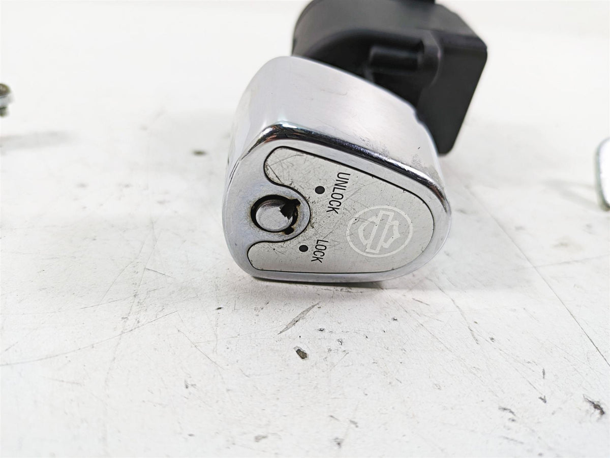 2008 Harley FLHTCU Electra Glide Ignition Switch Key Lock Set 71572-06 {{ shop.shopifyCountryName }} - Mototech271