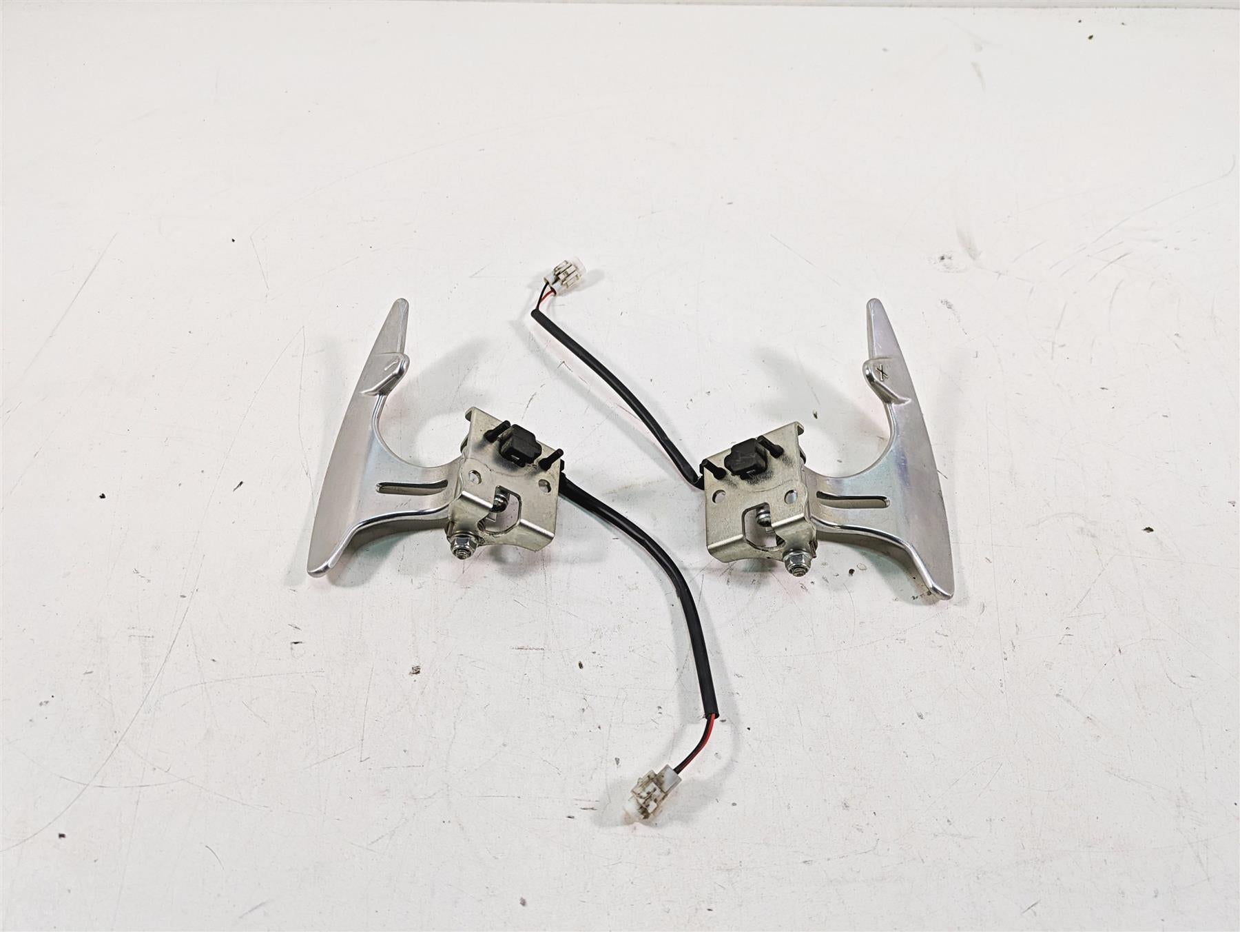 2019 Yamaha YXZ1000 R EPS SS SE Steering Wheel Mount Shift Paddles W 2HC-F3838-01-00 2HC-F3838-02-00 S B57-2380A-00-00 B57-2380B-00-00 {{ shop.shopifyCountryName }} - Mototech271