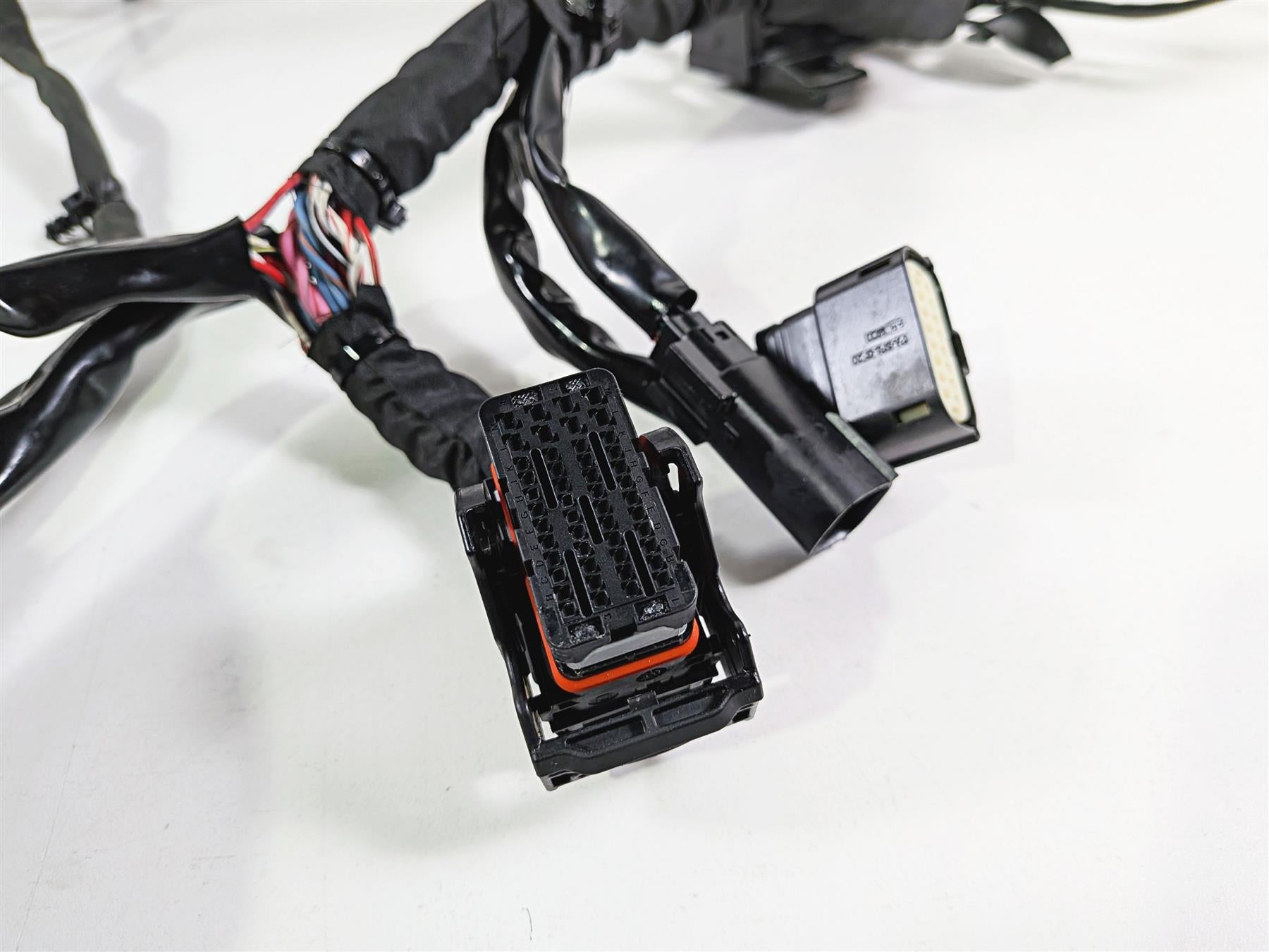 2014 Harley Touring FLHTK Electra Glide Main Wiring Harness Loom Abs 69200118-Mototech271