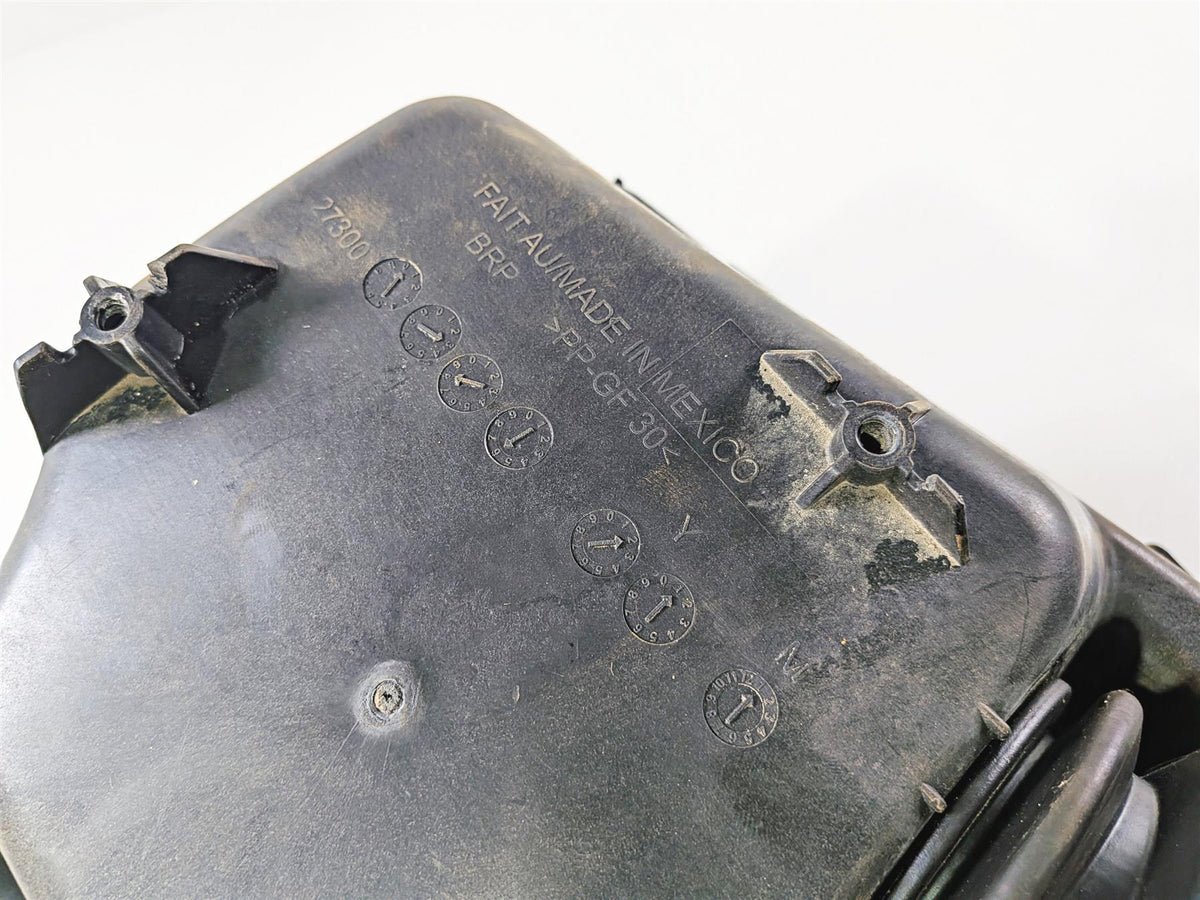 2021 Sea-Doo Spark 900 Trixx Air Box Filter Cleaner 273000385 273000386 {{ shop.shopifyCountryName }} - Mototech271