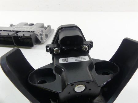 2017 BMW RnineT Racer K32 Cdi Ecu Ecm Ignition Switch Key Tank Cap Set 8354916 {{ shop.shopifyCountryName }} - Mototech271