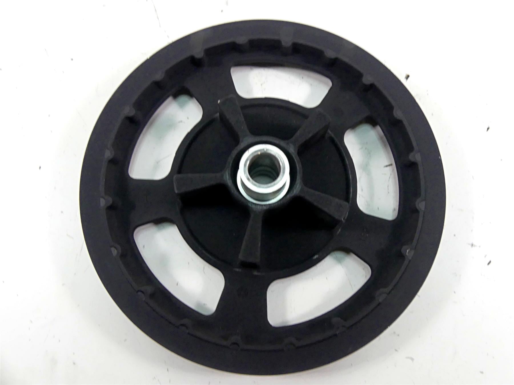 2011 Harley Touring FLTRX Road Glide Rear Belt Sprocket Pulley 68T 1" 37781-09 {{ shop.shopifyCountryName }} - Mototech271