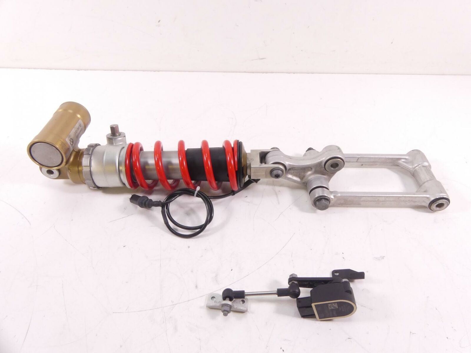 2014 BMW S1000RR K42 HP4 Rear DDC Shock Damper & Level Sensor 33548531367 {{ shop.shopifyCountryName }} - Mototech271