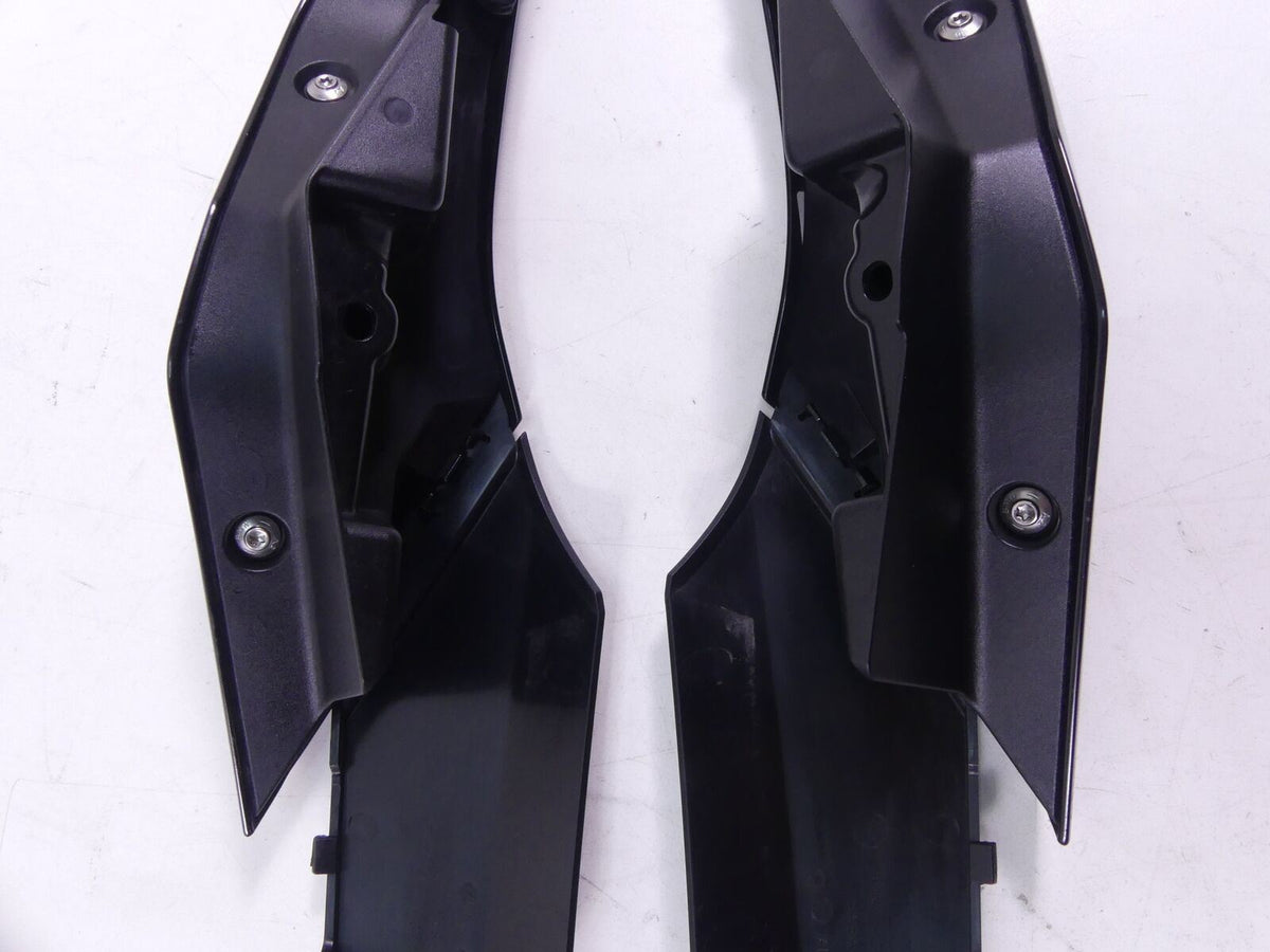 2016 BMW R1200RS K54 Tail Side Cover Fairing Cowl Set 46638543525 46638543526 {{ shop.shopifyCountryName }} - Mototech271