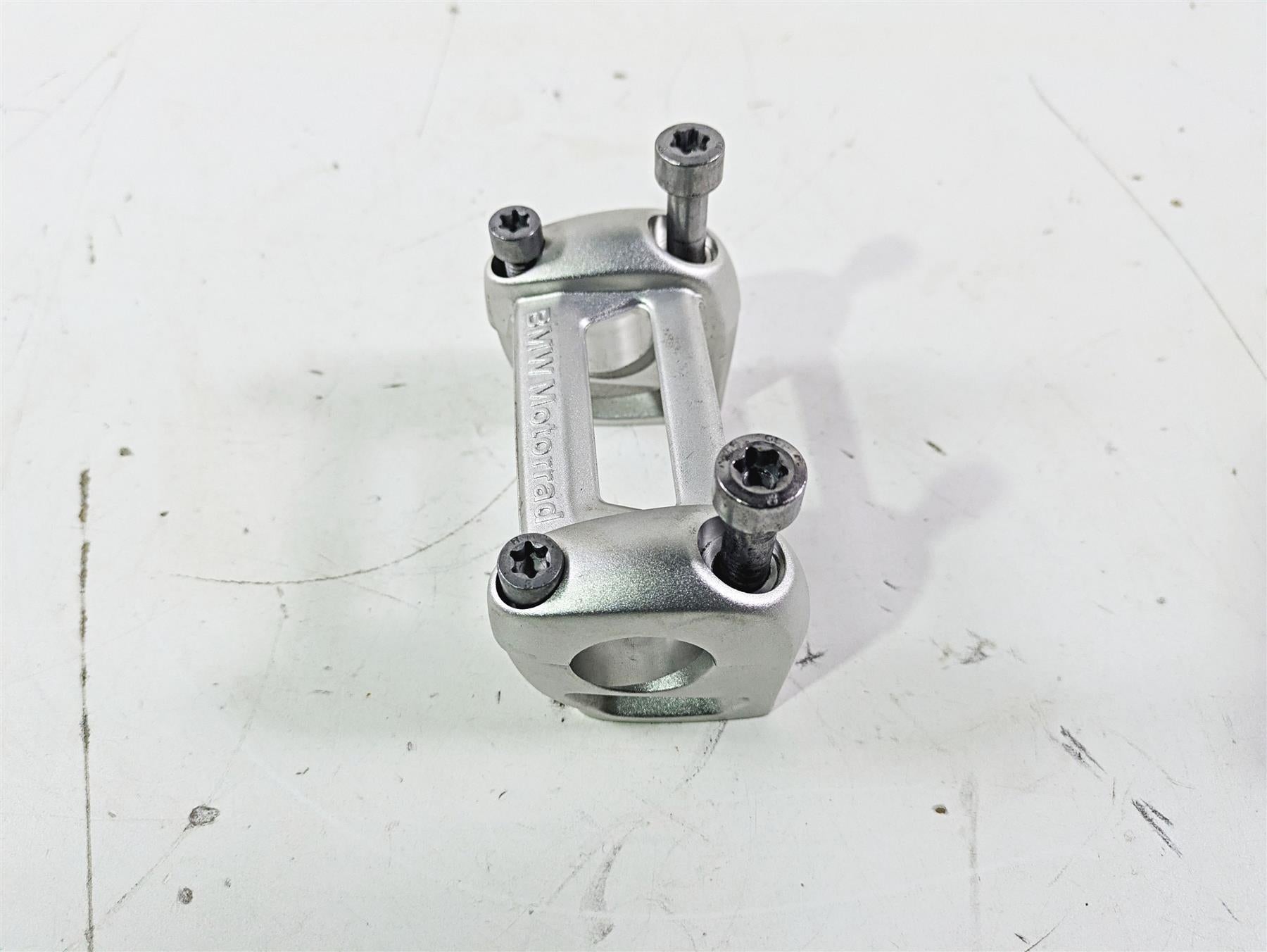 2015 BMW R nineT K21 Handlebar Risers Holder Set 32718538049 32718538047 {{ shop.shopifyCountryName }} - Mototech271