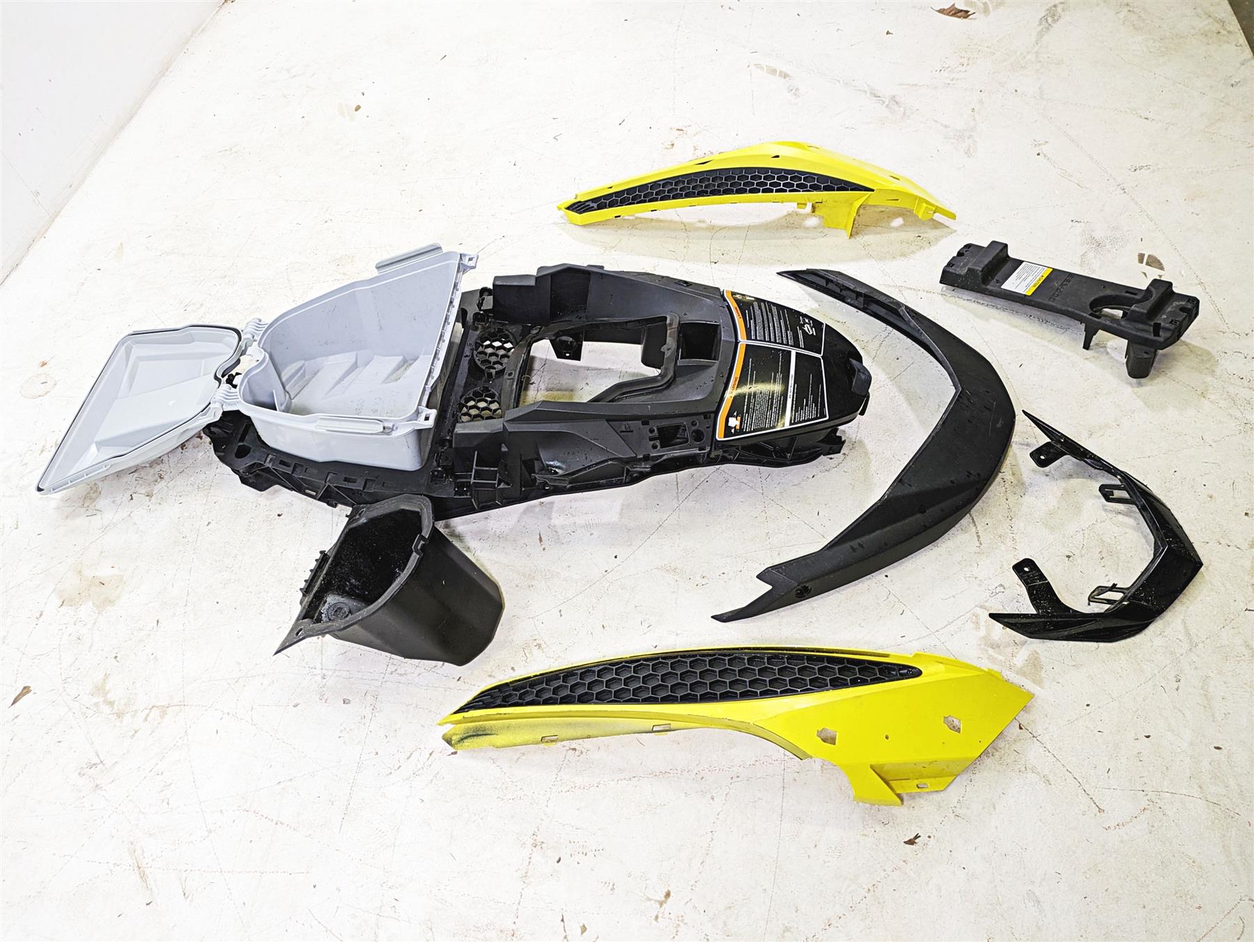 2016 Seadoo RXT 260 Plastic Body Cover Fairing Cowl Set 269502211 {{ shop.shopifyCountryName }} - Mototech271