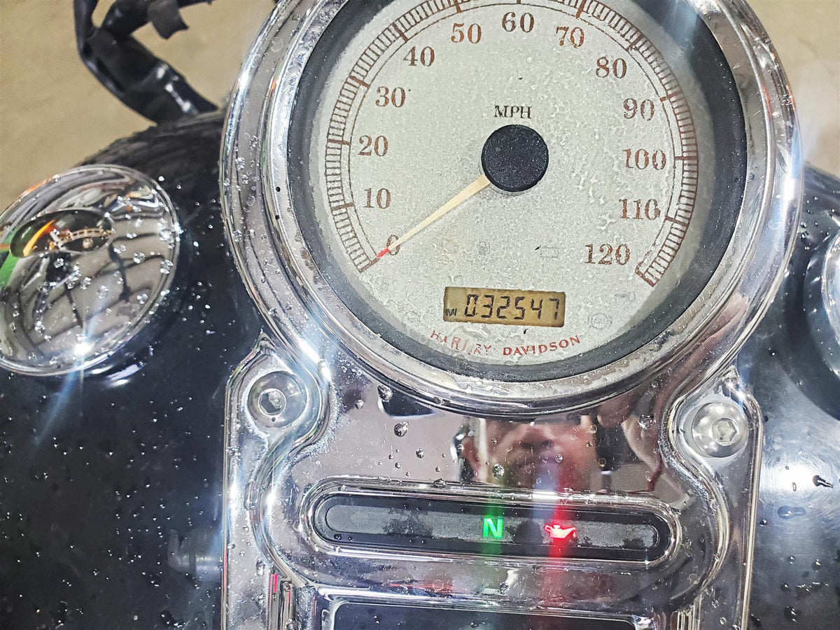 2011 Harley FXDC Dyna Super Glide Speedometer Gauge Instrument 32K 67096-09 {{ shop.shopifyCountryName }} - Mototech271