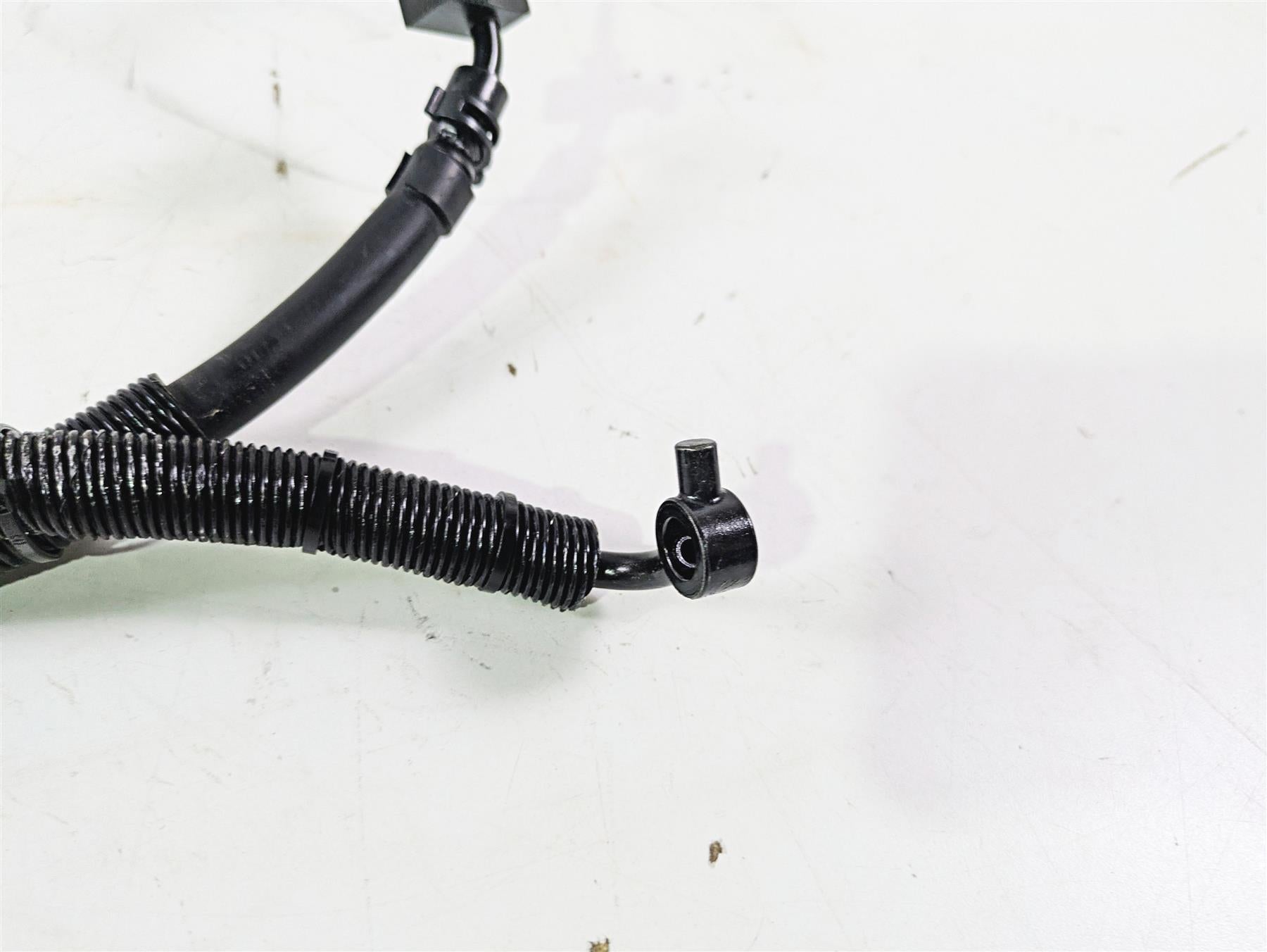 2020 Suzuki V-Strom 1050 XT Rear Abs Brake Line Hose 69400-06L00-000 {{ shop.shopifyCountryName }} - Mototech271