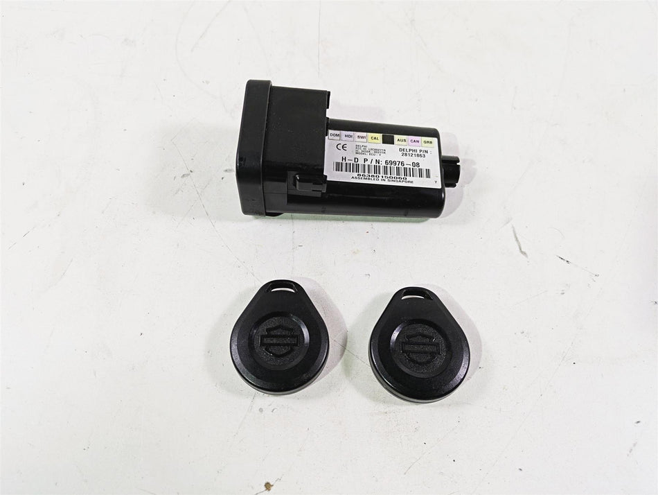 2010 Harley VRSCF Muscle Rod Tssm Security Flasher Module & Key Fob 69976-08 {{ shop.shopifyCountryName }} - Mototech271