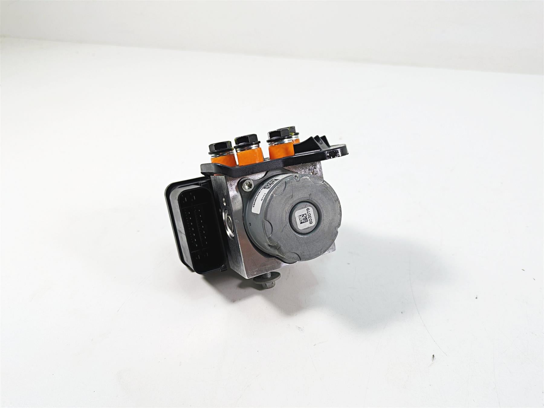 2020 Moto Guzzi V85 TT Adventure Abs Brake Pump Unit Pressure Module 2D000452 {{ shop.shopifyCountryName }} - Mototech271
