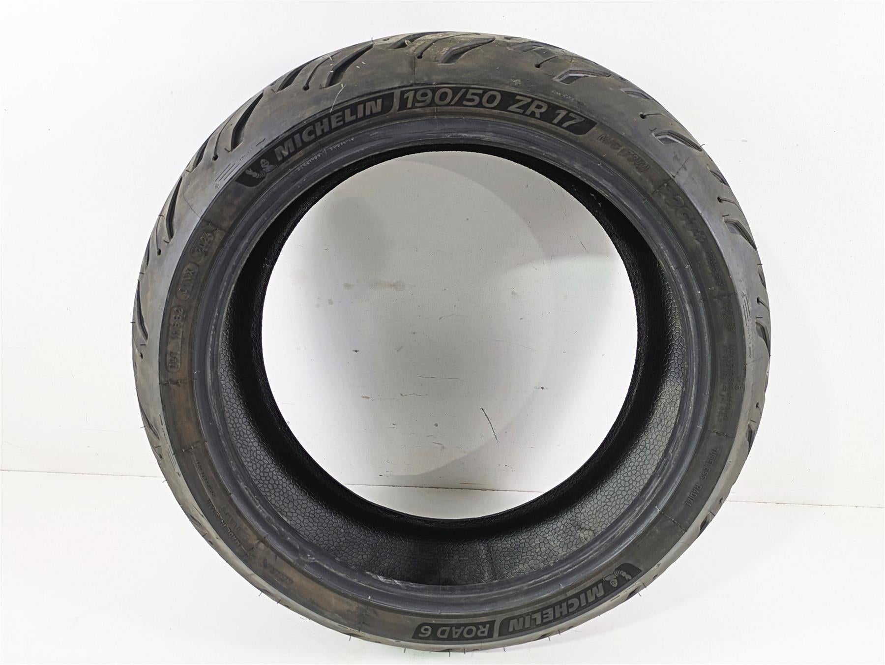 Used Rear Motorcycle Tire Michelin Road 6 190/50 ZR17 3528701847610 {{ shop.shopifyCountryName }} - Mototech271