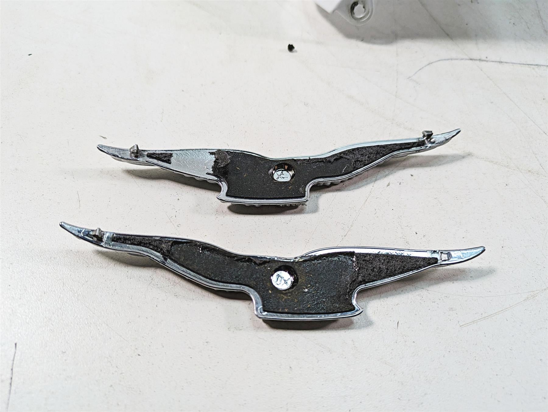 2014 Moto Guzzi California 1400 T Left Right Tank Cover Fairings - Read B063182 {{ shop.shopifyCountryName }} - Mototech271
